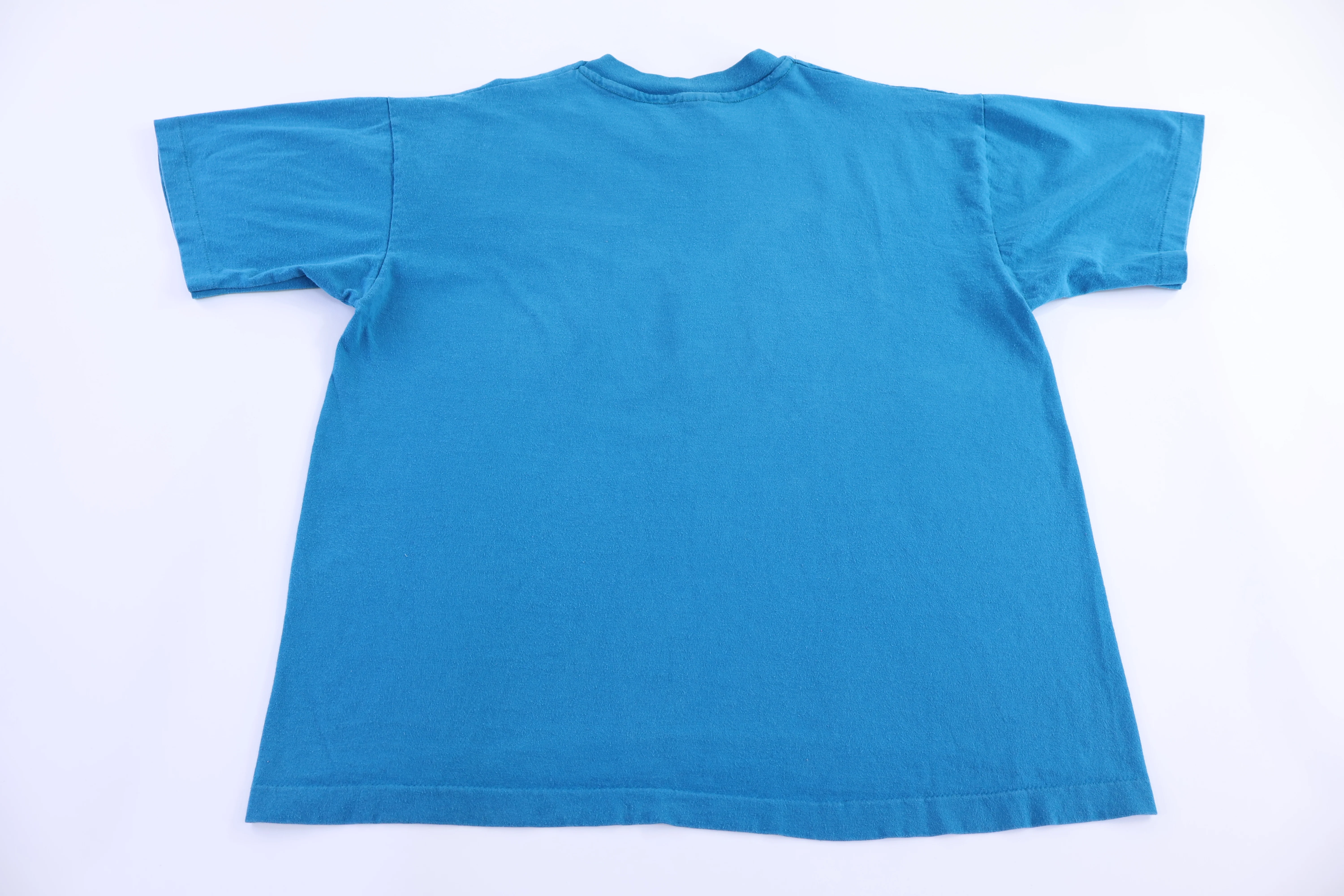 90's Levi's Originals T-shirt - Image 3