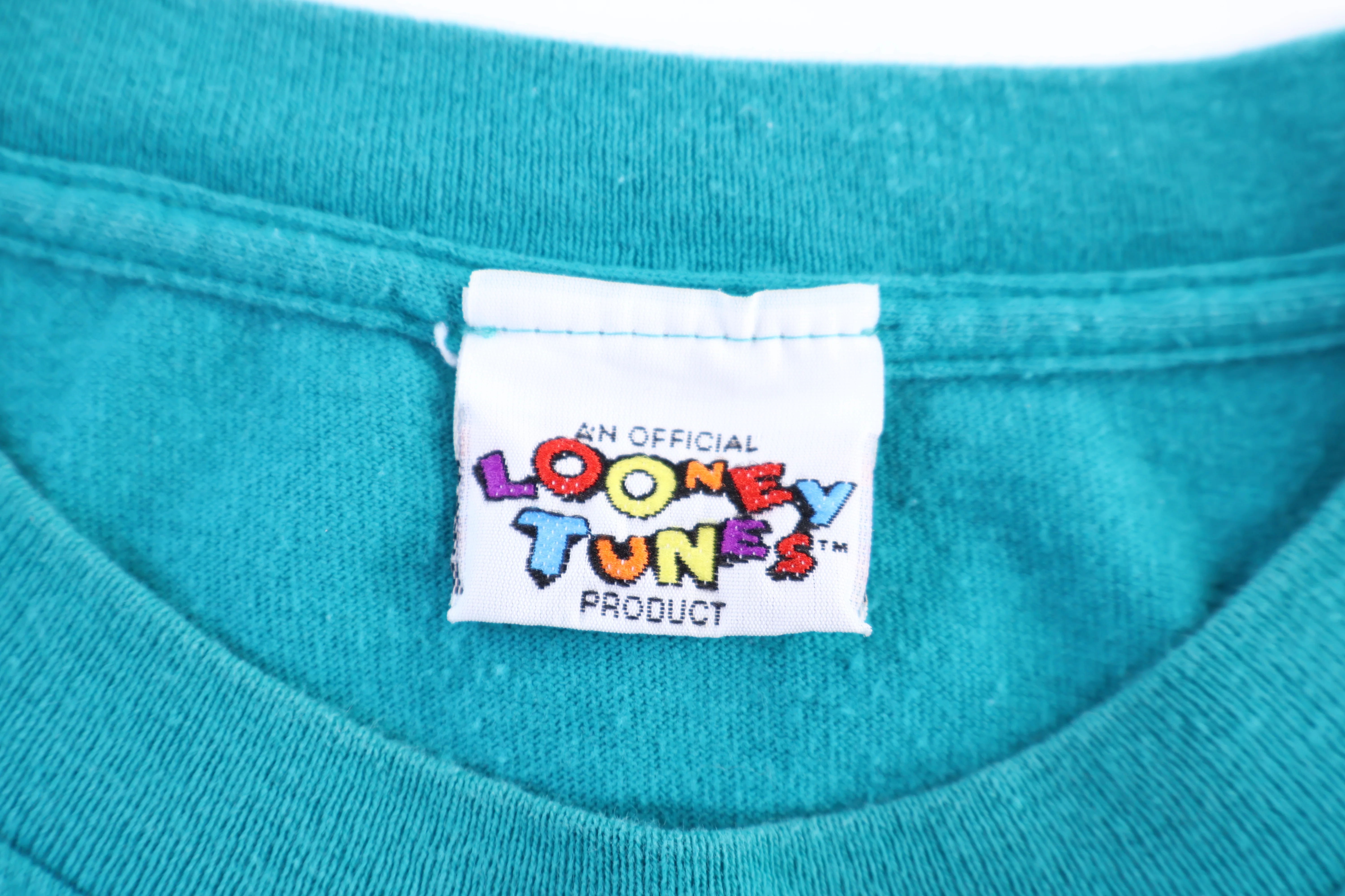 90's Looney Tunes Bugs Bunny T-shirt - Image 3