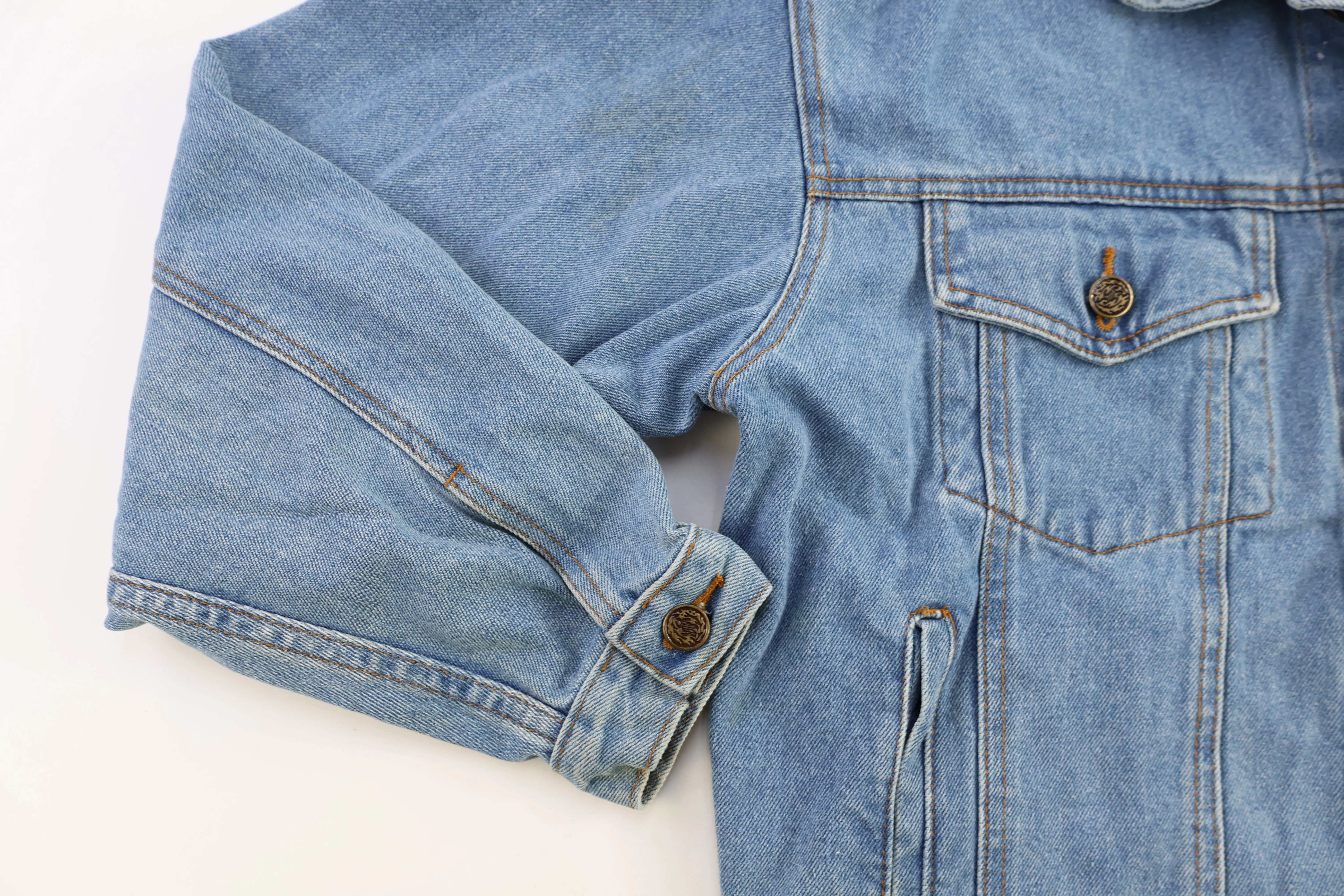 90's Looney Tunes Denim Jacket - Image 3