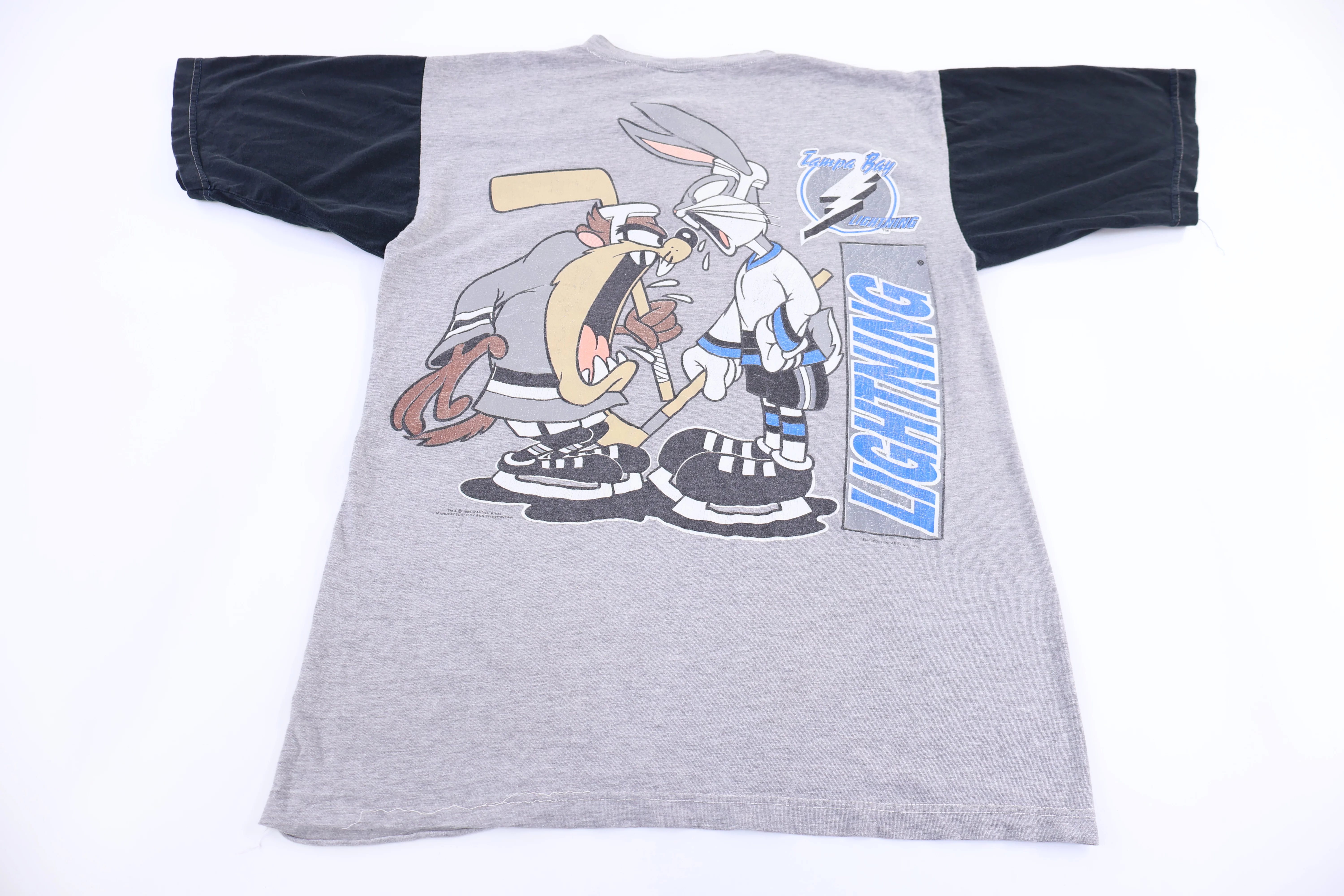 90's Looney Tunes Tampa Bay Lighting Hockey T-shirt
