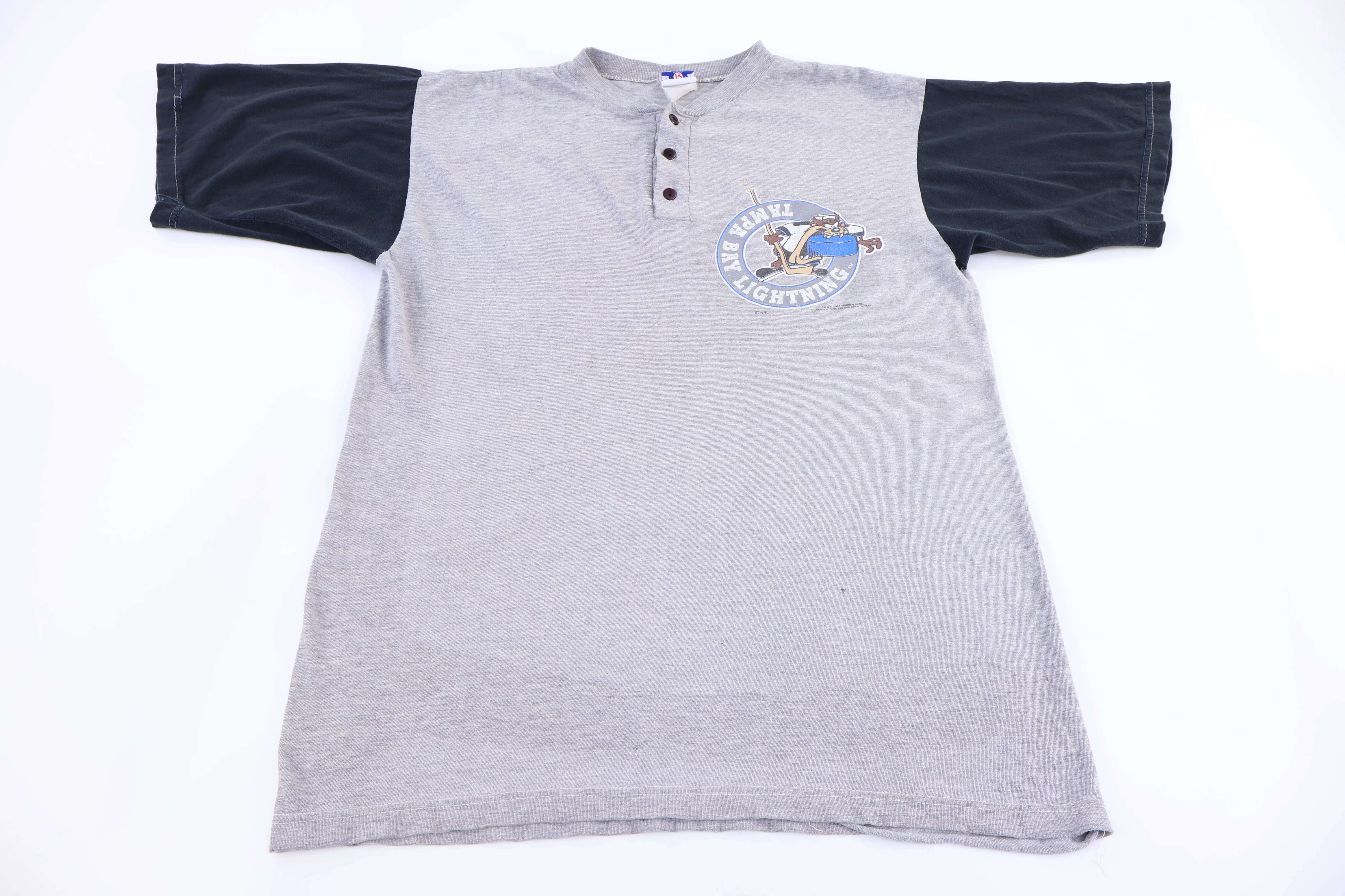 90's Looney Tunes Tampa Bay Lighting Hockey T-shirt - Image 2