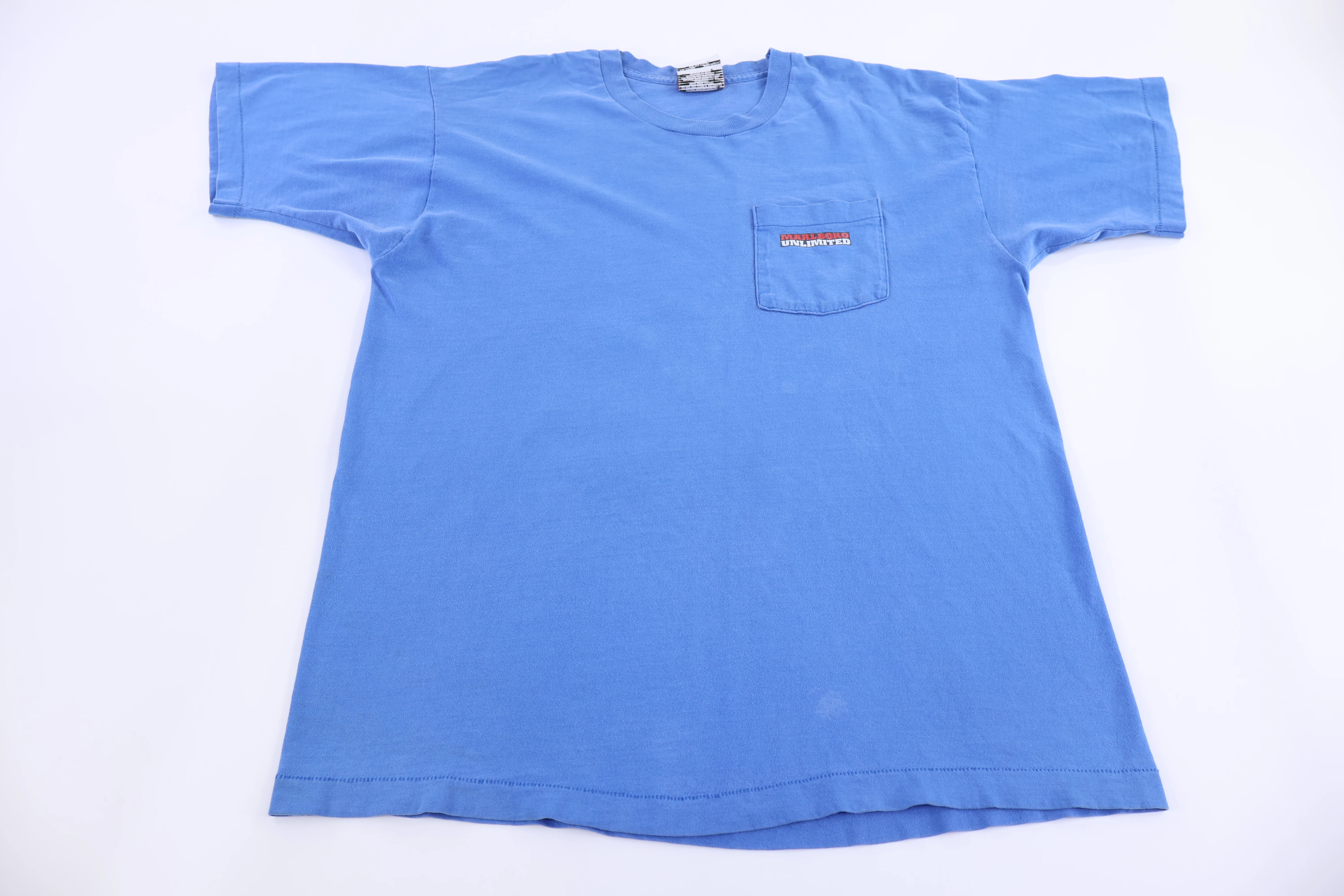90's Marlboro Wolf Graphic T-shirt - Image 2