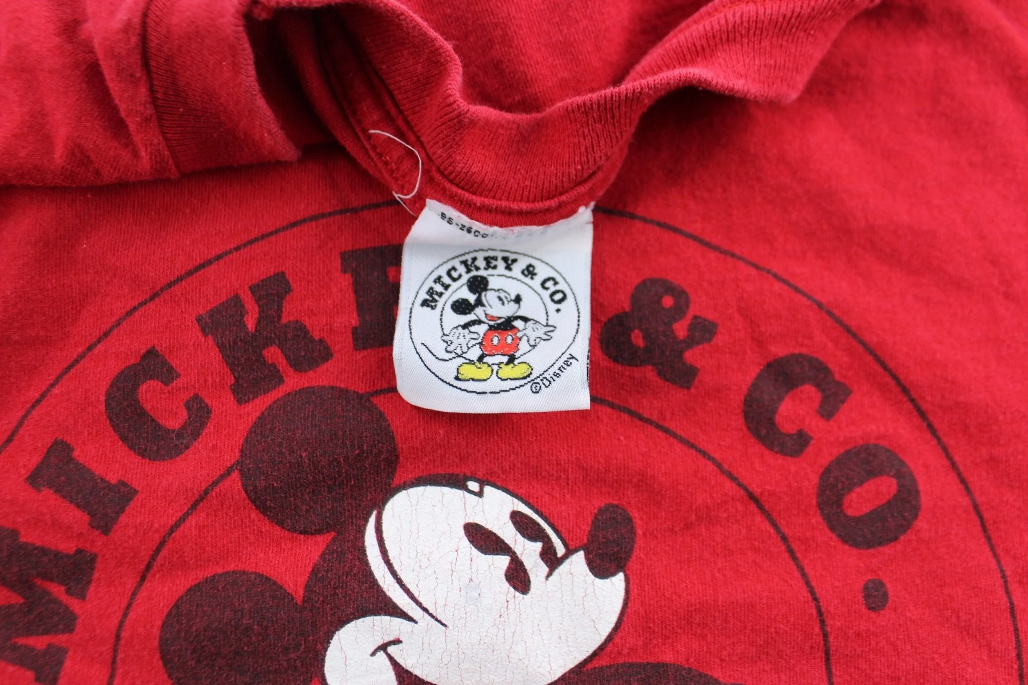 90's Mickey & Co. Graphic T-Shirt - Image 3