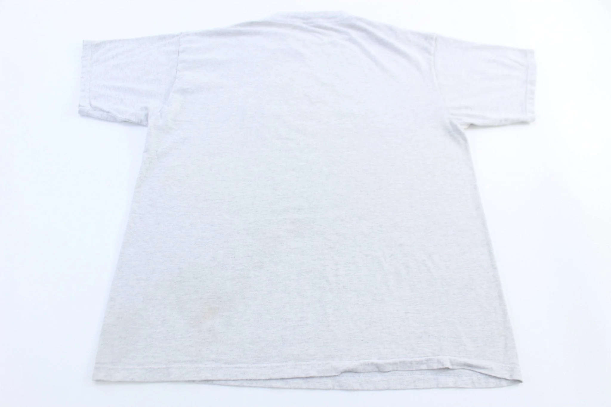 90's Mickey Mouse Graphic T-shirt - Image 2