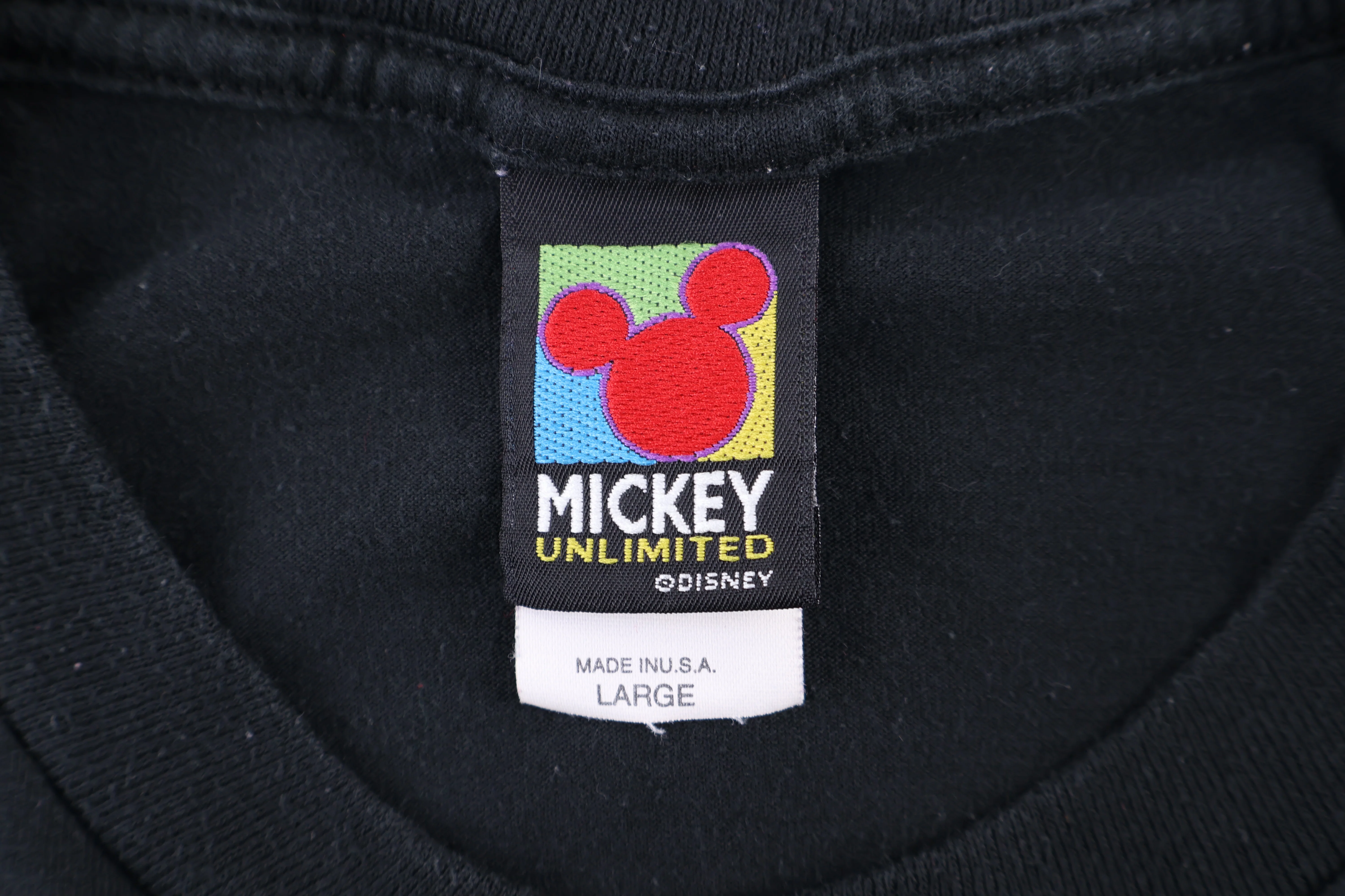 90's Mickey Mouse Graphic T-shirt - Image 3