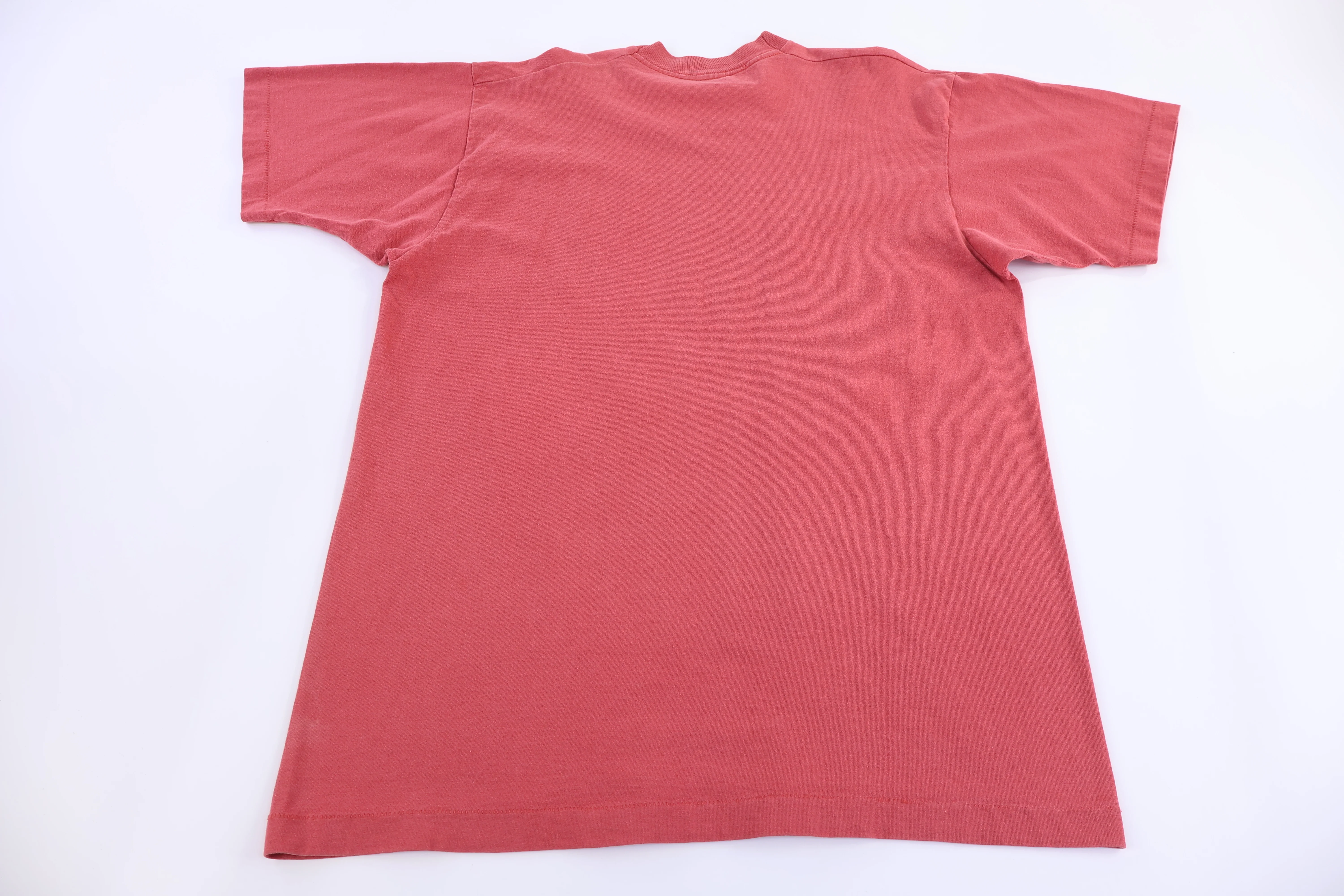 90's Mickey Mouse Graphic T-shirt - Image 2