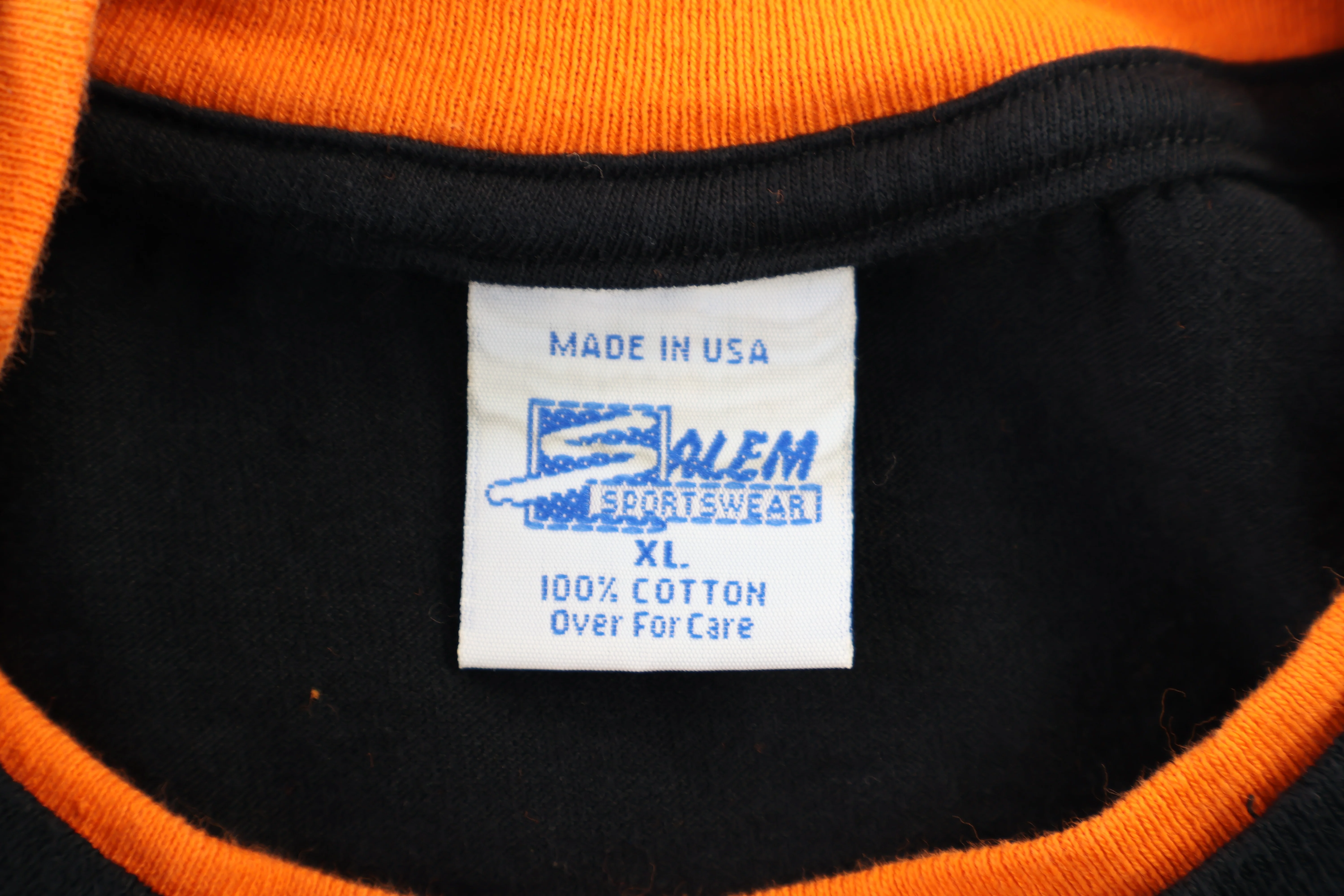 90's New York Knicks Basketball T-shirt - Image 3