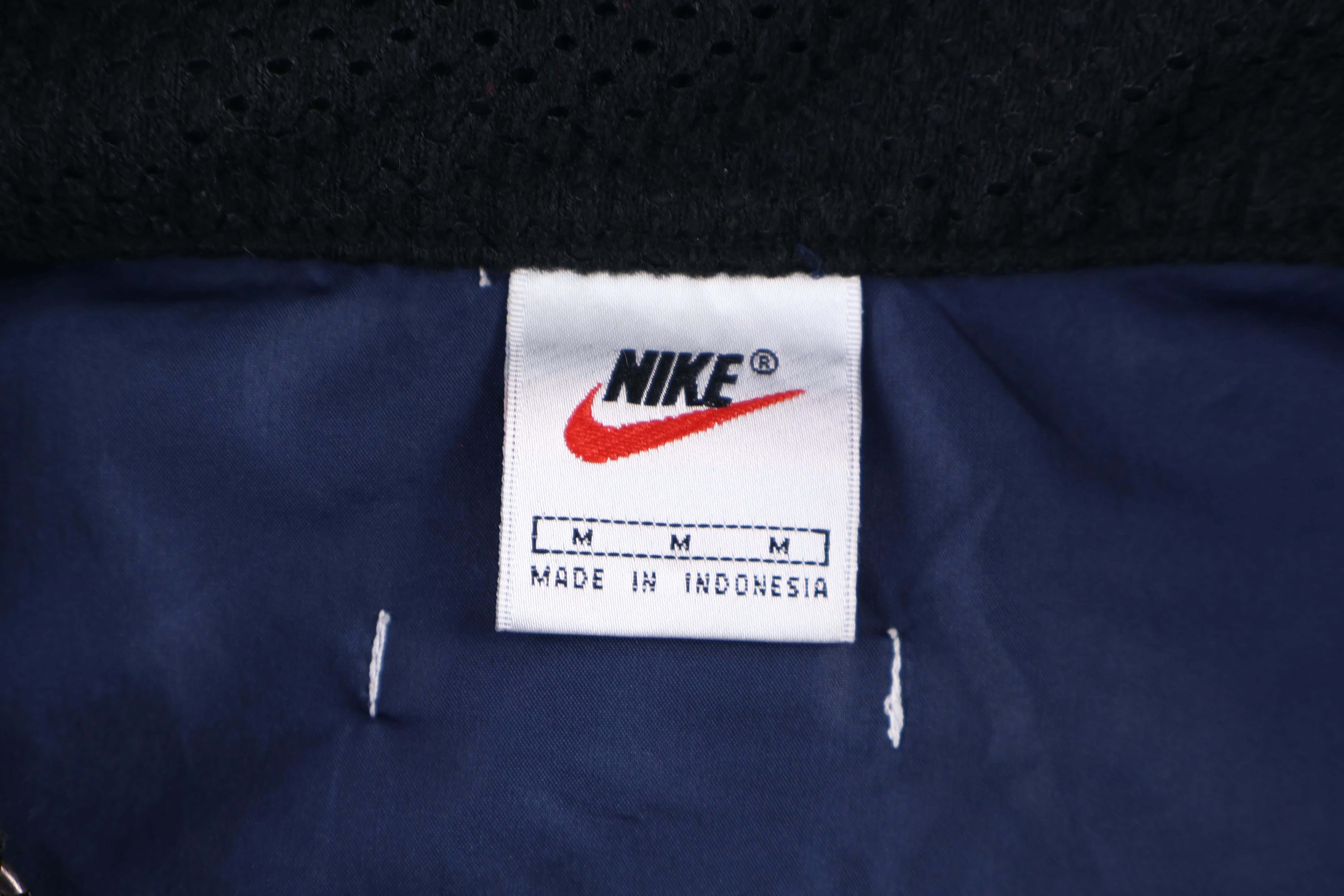 90's Nike Embroidered Logo blue full Zip Vest - Image 3