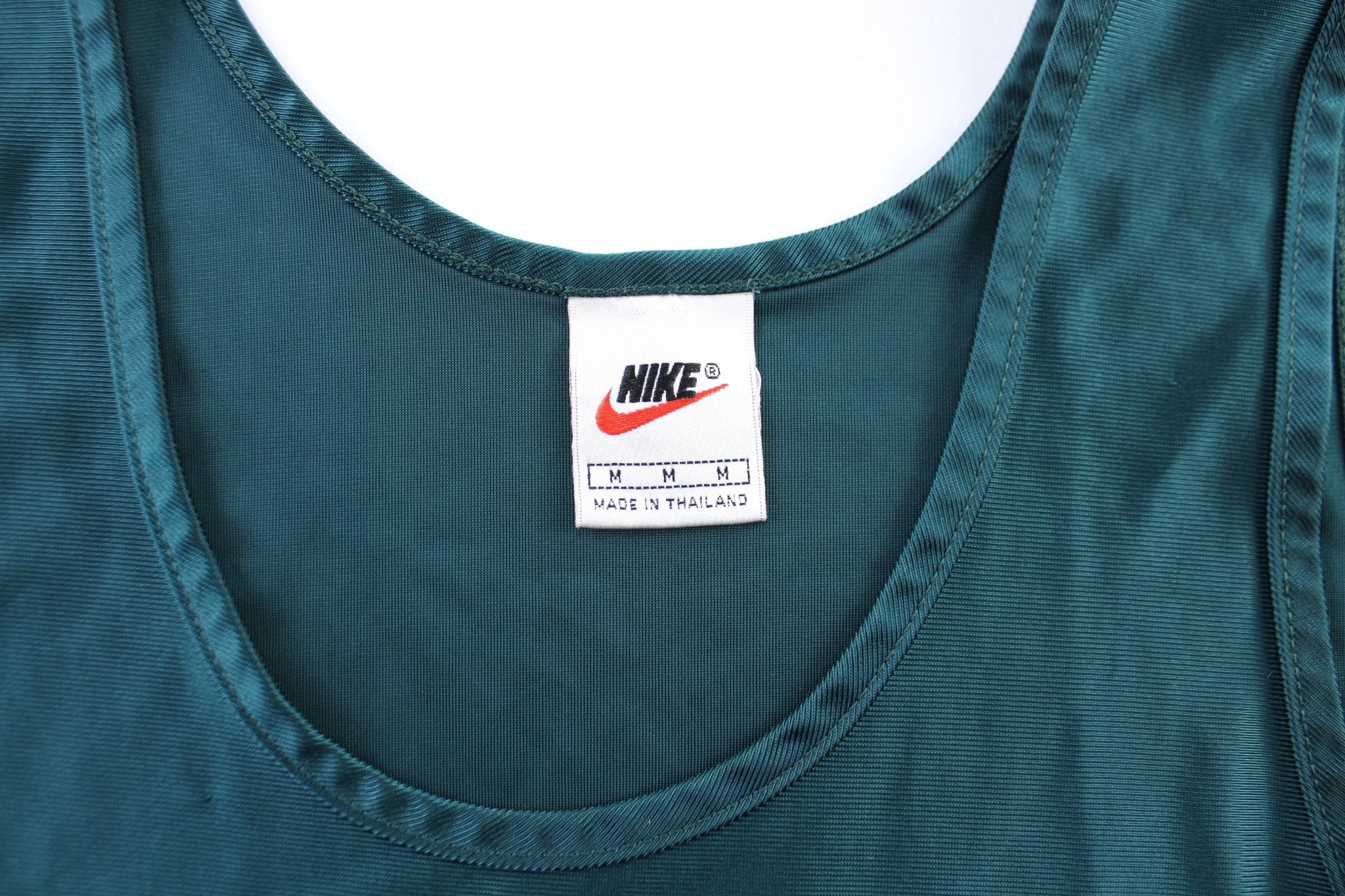 90's Nike Embroidered Logo Green Athletic Tank Top - Image 3