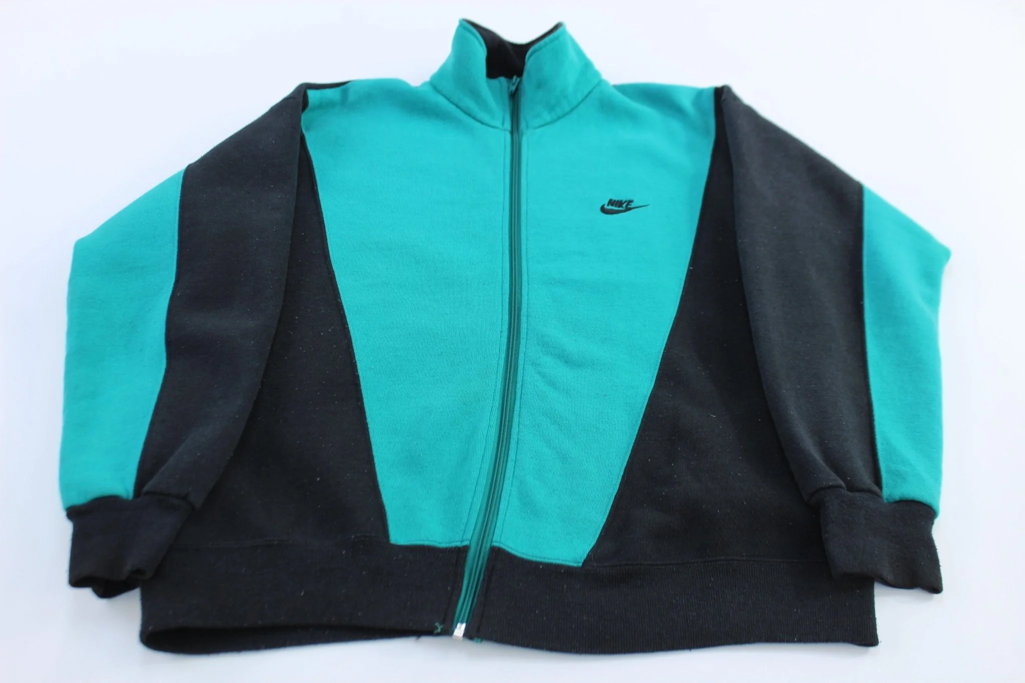 90's Nike Logo Embroidered Black & Green Full Zip Jacket