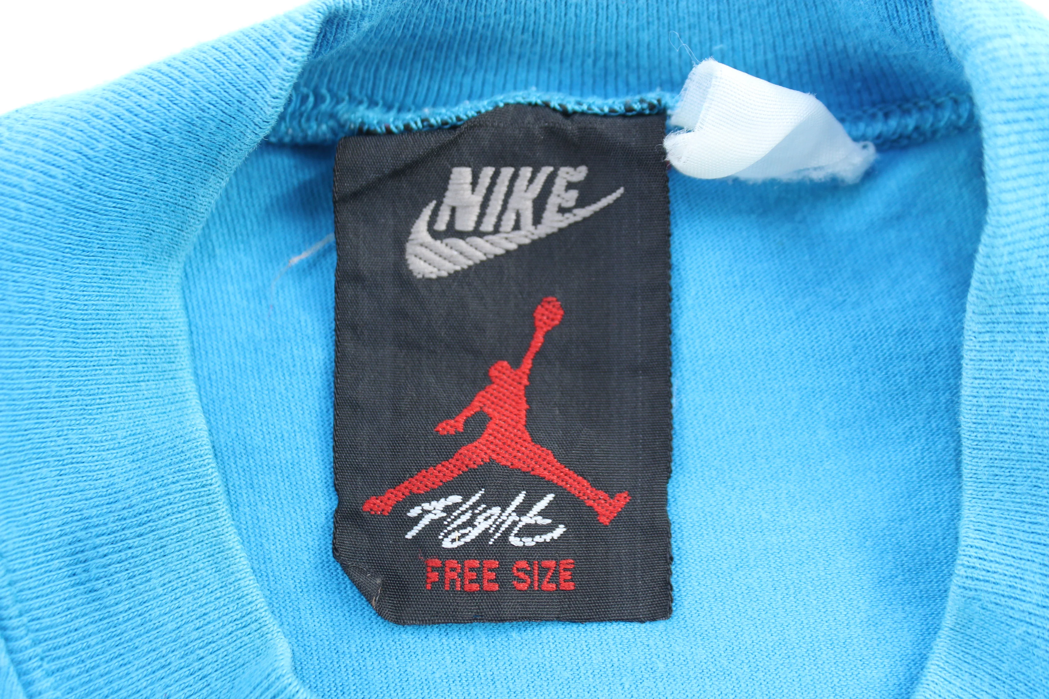 90's Nike Michael Jordan T-shirt - Image 3