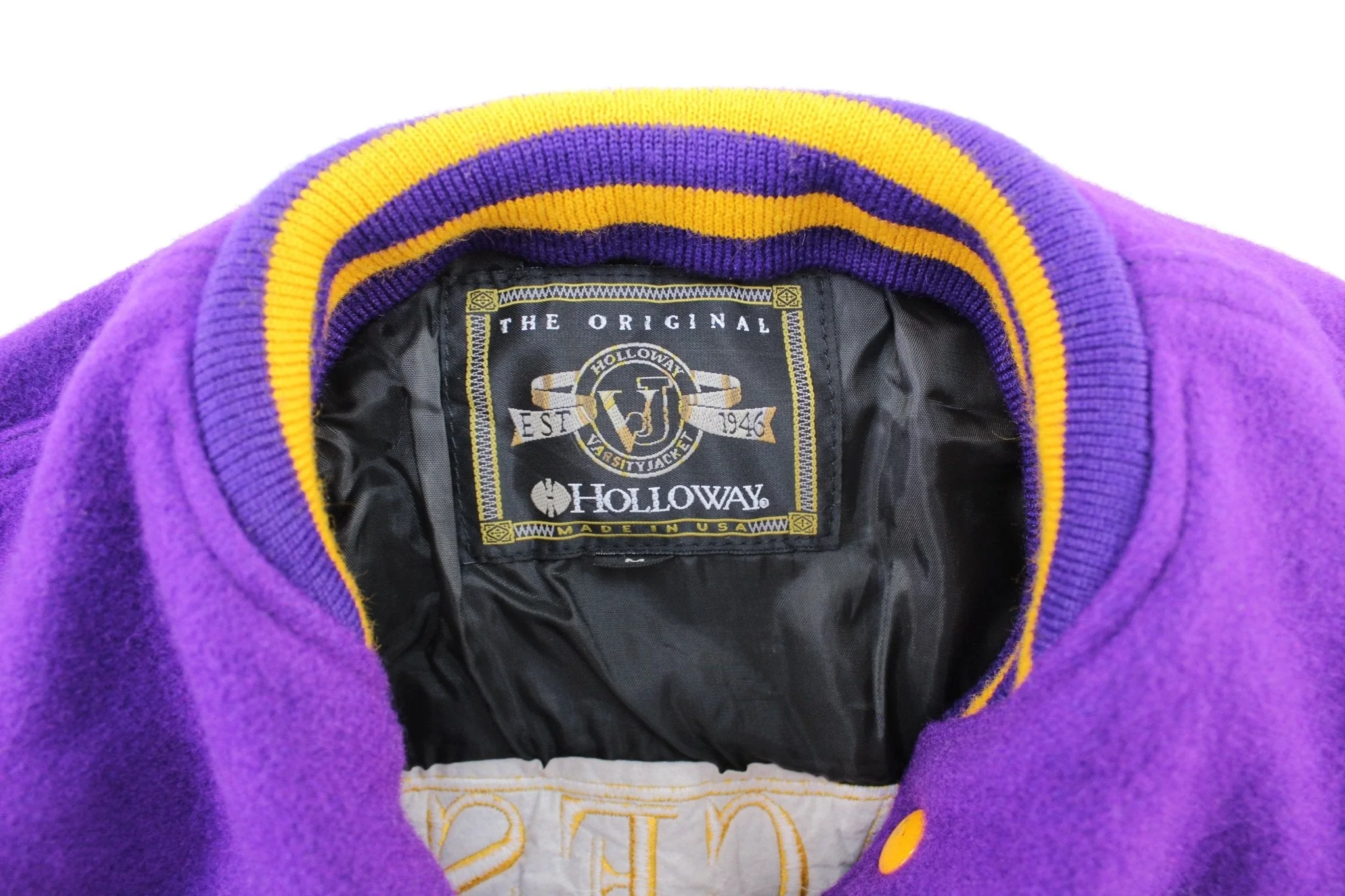 90's Original Holloway Embroidered Front & Faces Entertainment Studios Jacket - Image 3