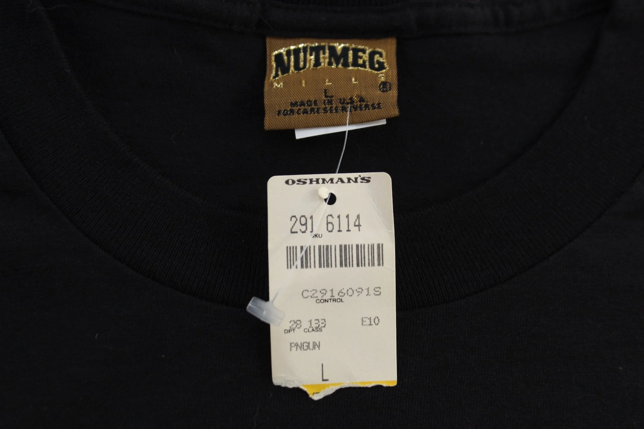 90's Pittsburgh Penguins Hockey Nutmeg Graphic T-Shirt - Image 3
