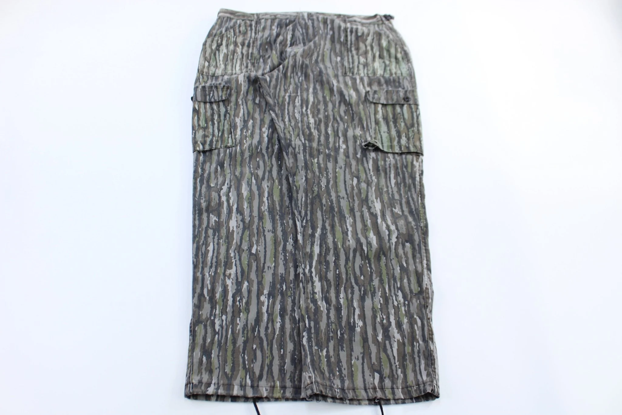 90's Real Tree Camo Cargo Pants