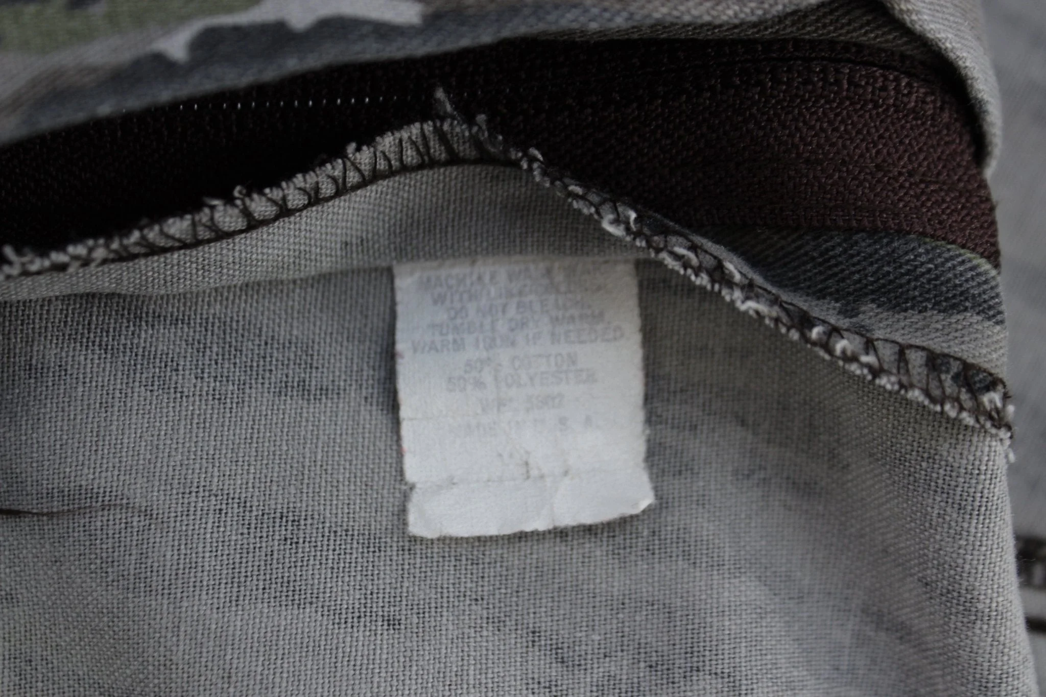 90's Real Tree Camo Cargo Pants - Image 3