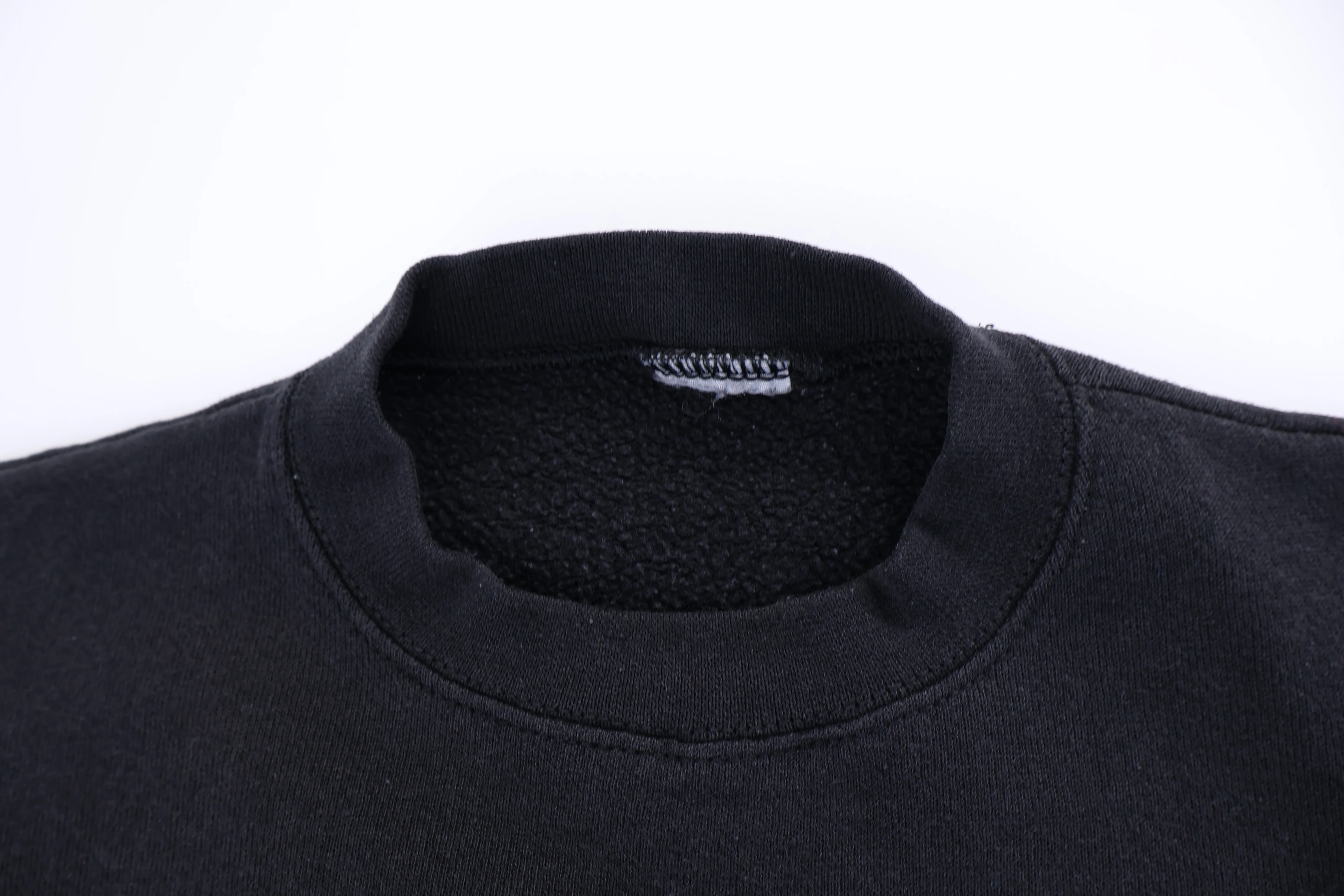 90s San Antonio Spurs Basketball Sweatshirt - Image 3