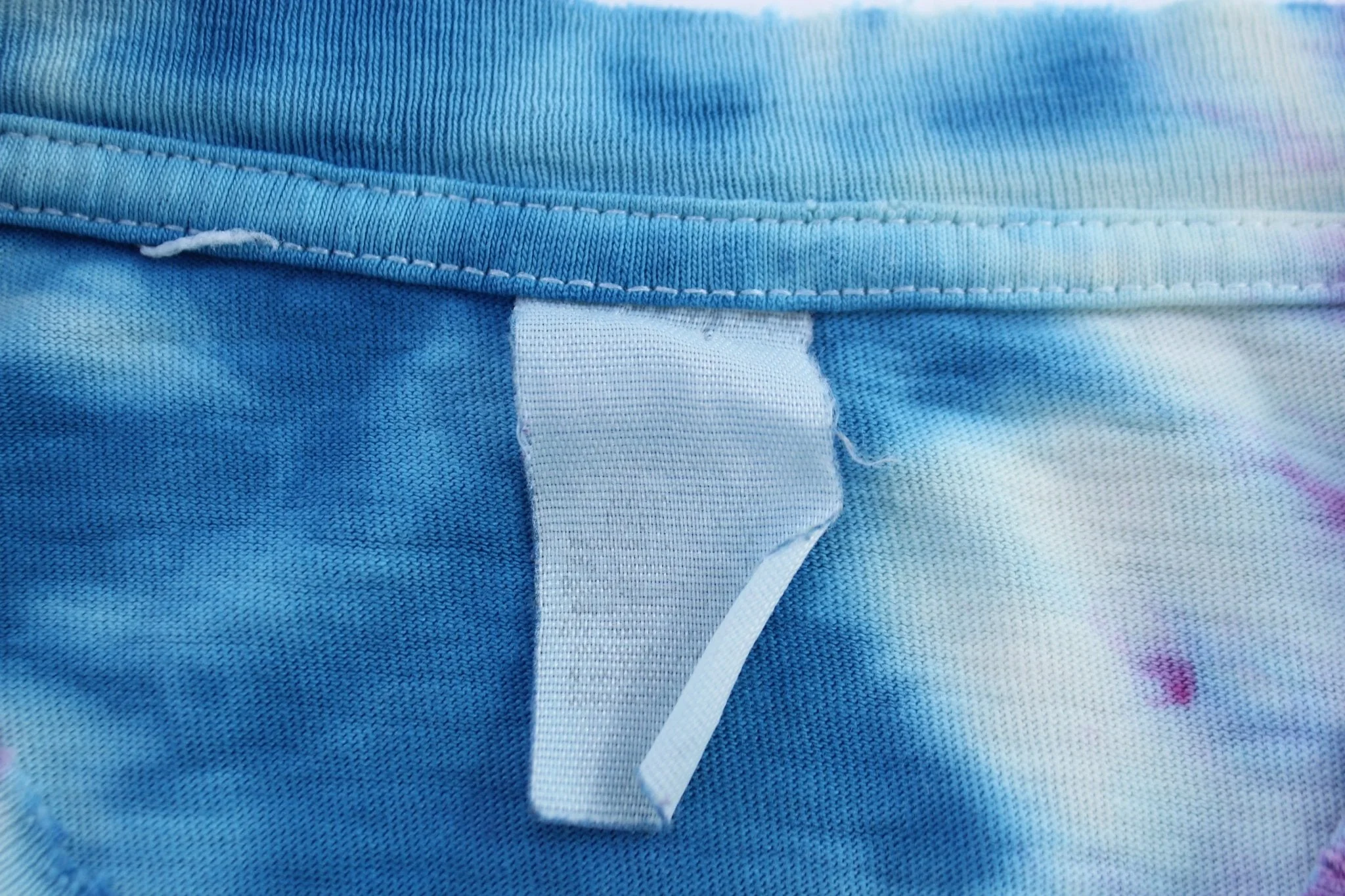 90's Speedo Tie-Dye T-Shirt - Image 3