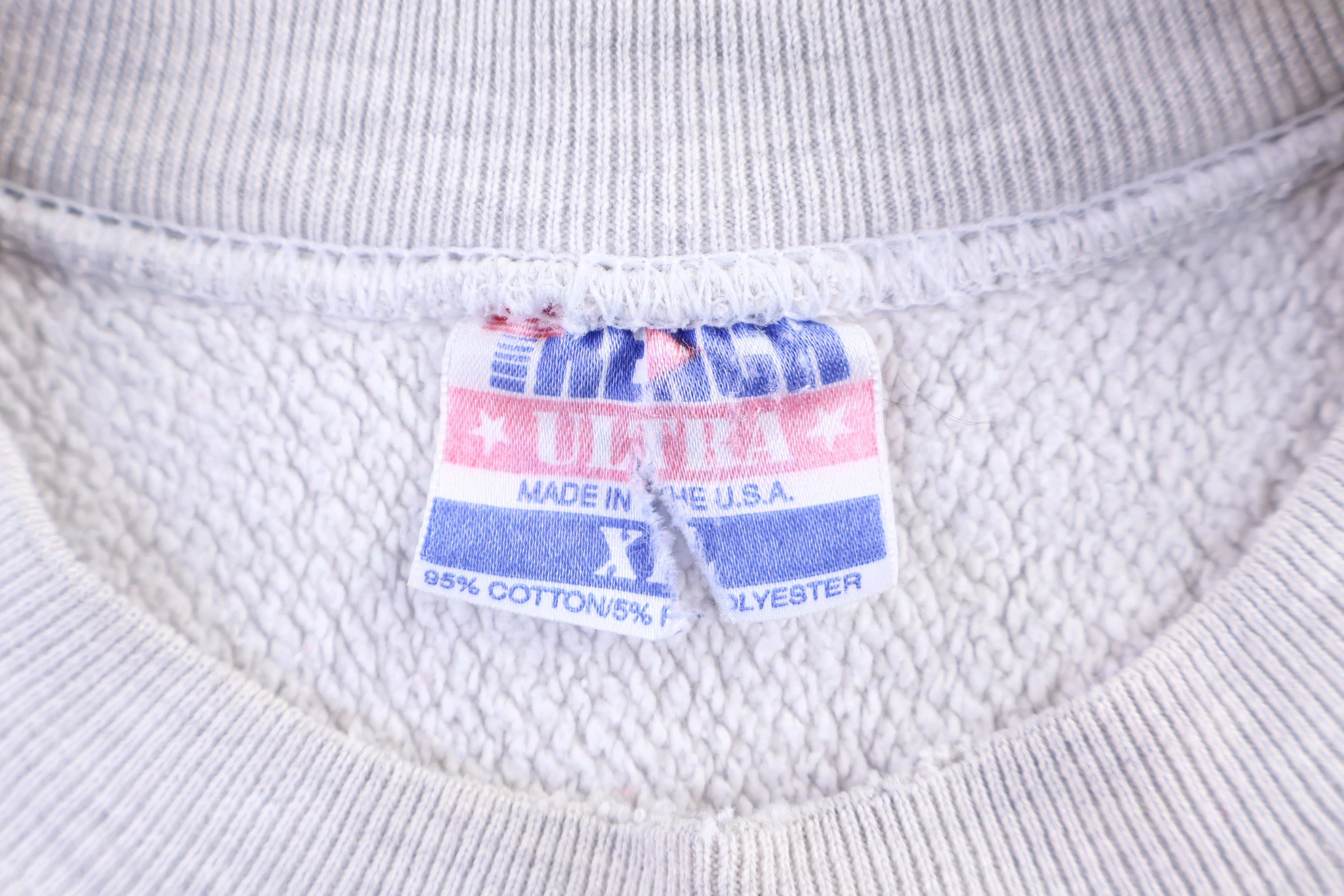 90's Syracuse University Sweatshirt - Image 4