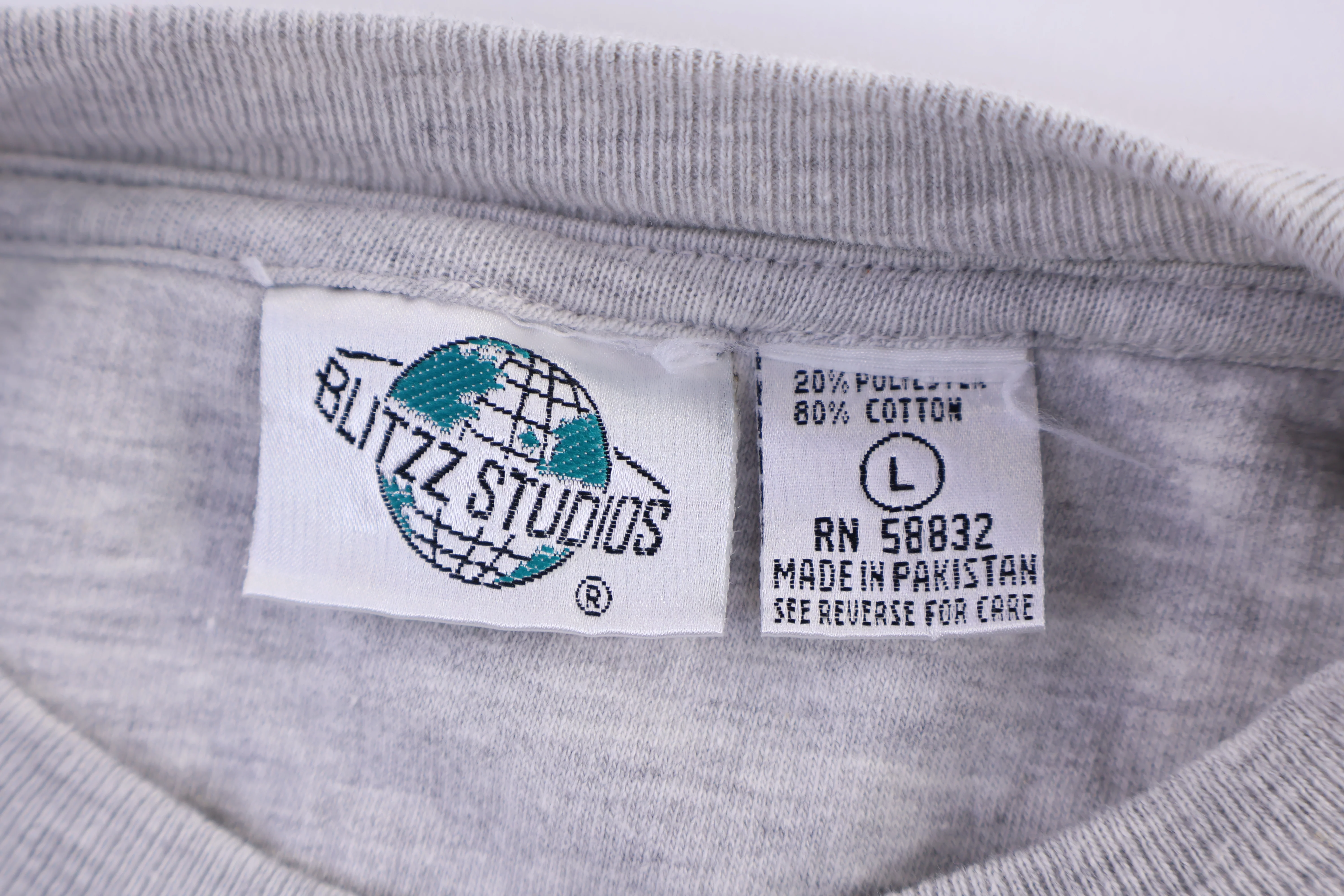 90's The Flintstones Graphic Sweatshirt - Image 3