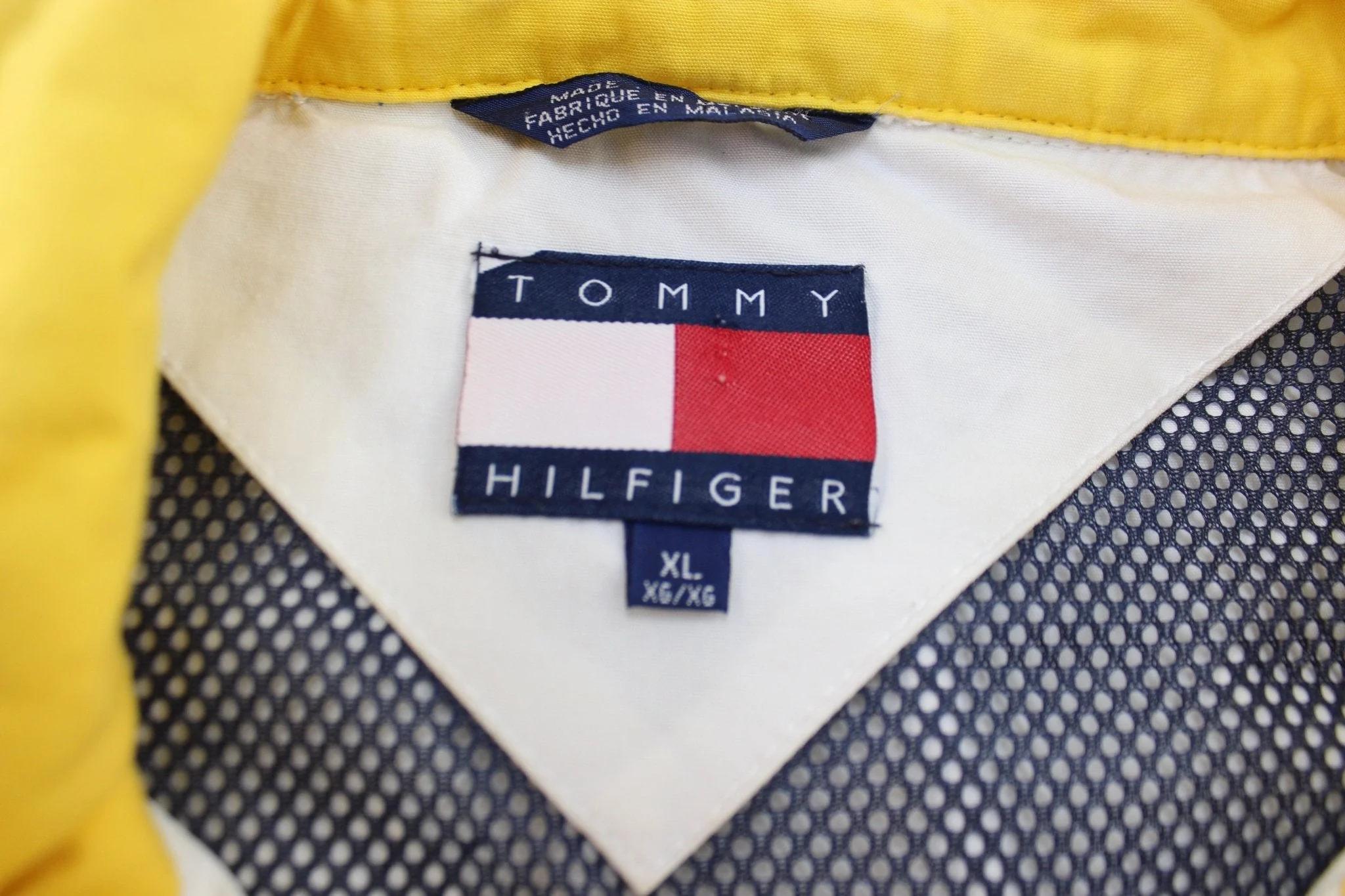 90's Tommy Hilfiger Logo Patch White Zip Up Jacket - Image 4