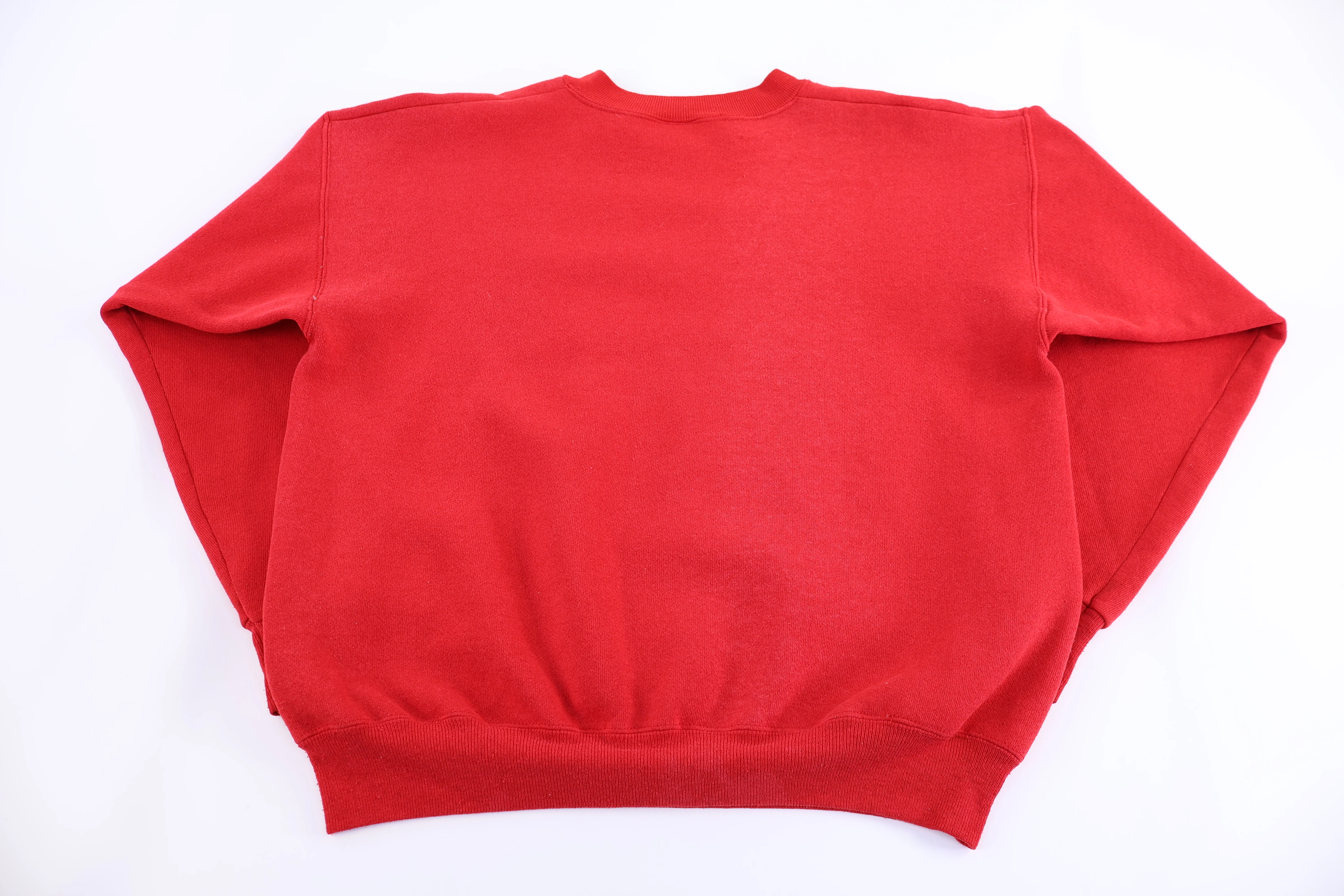 90's University of Arkansas Alumni Sweatshirt - Image 2