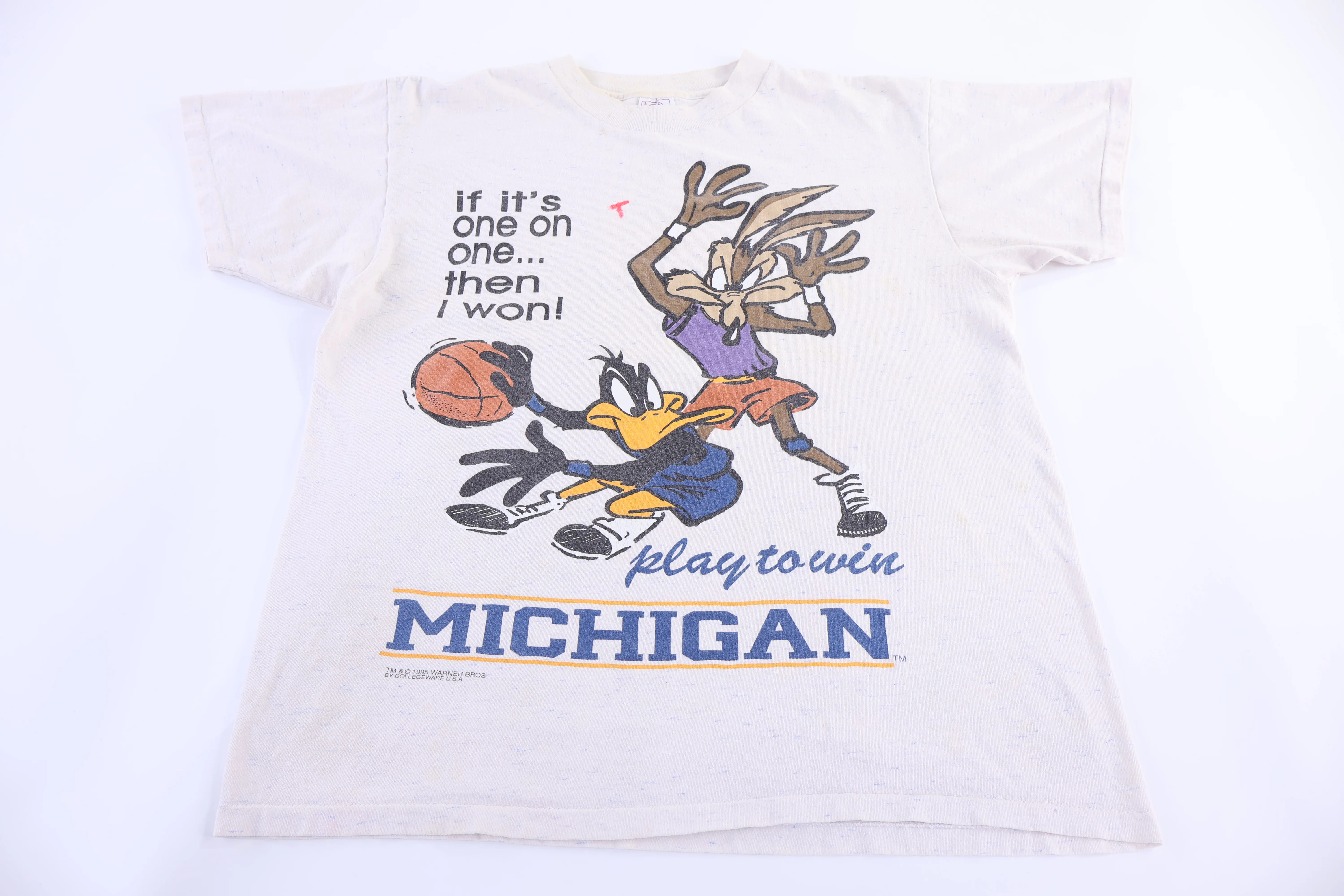 90's University of Michigan Looney Tunes T-shirt