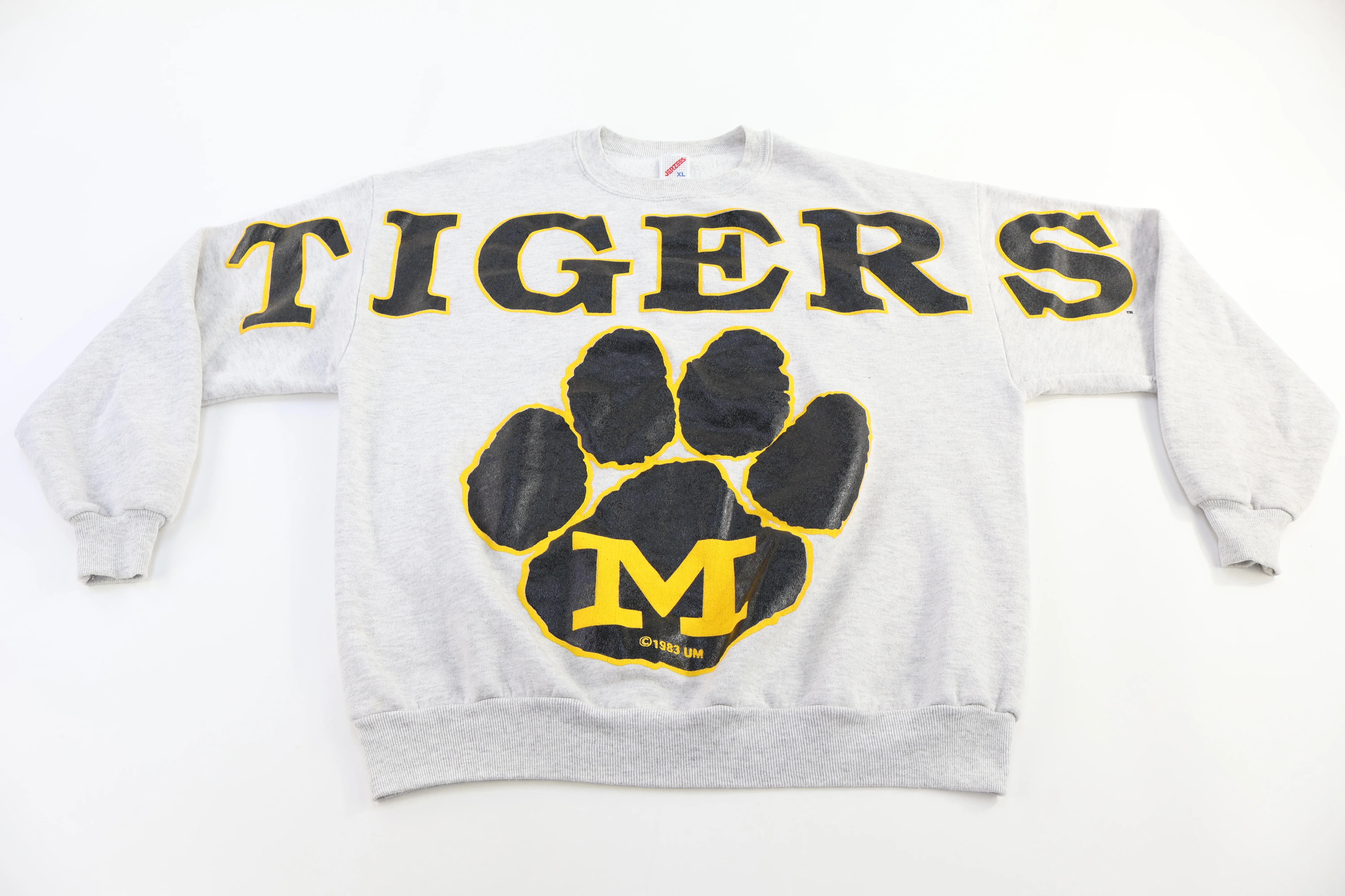 90's University of Missouri Sweatshirt - Image 2