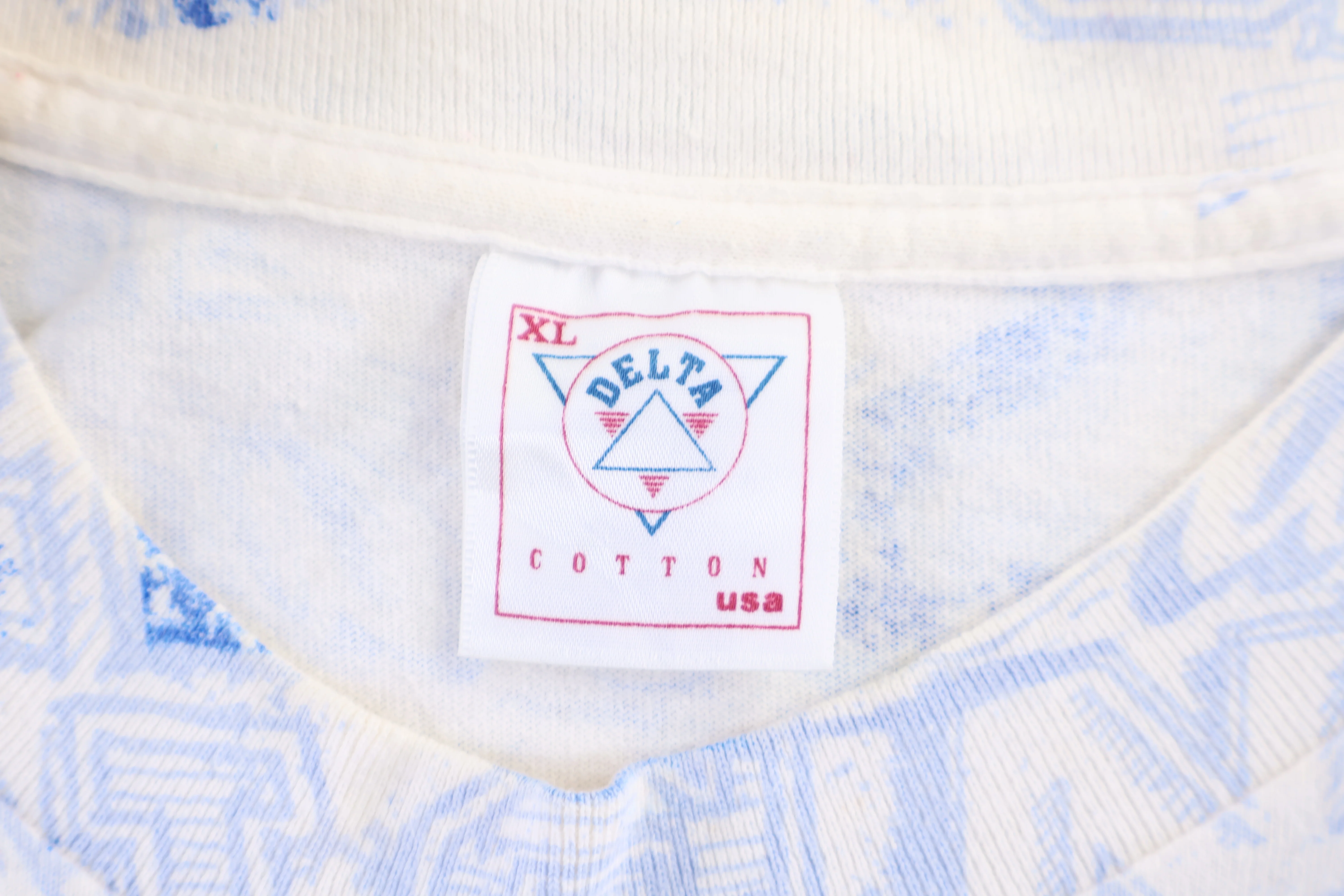 90's University of North Carolina Tarheels T-shirt - Image 3