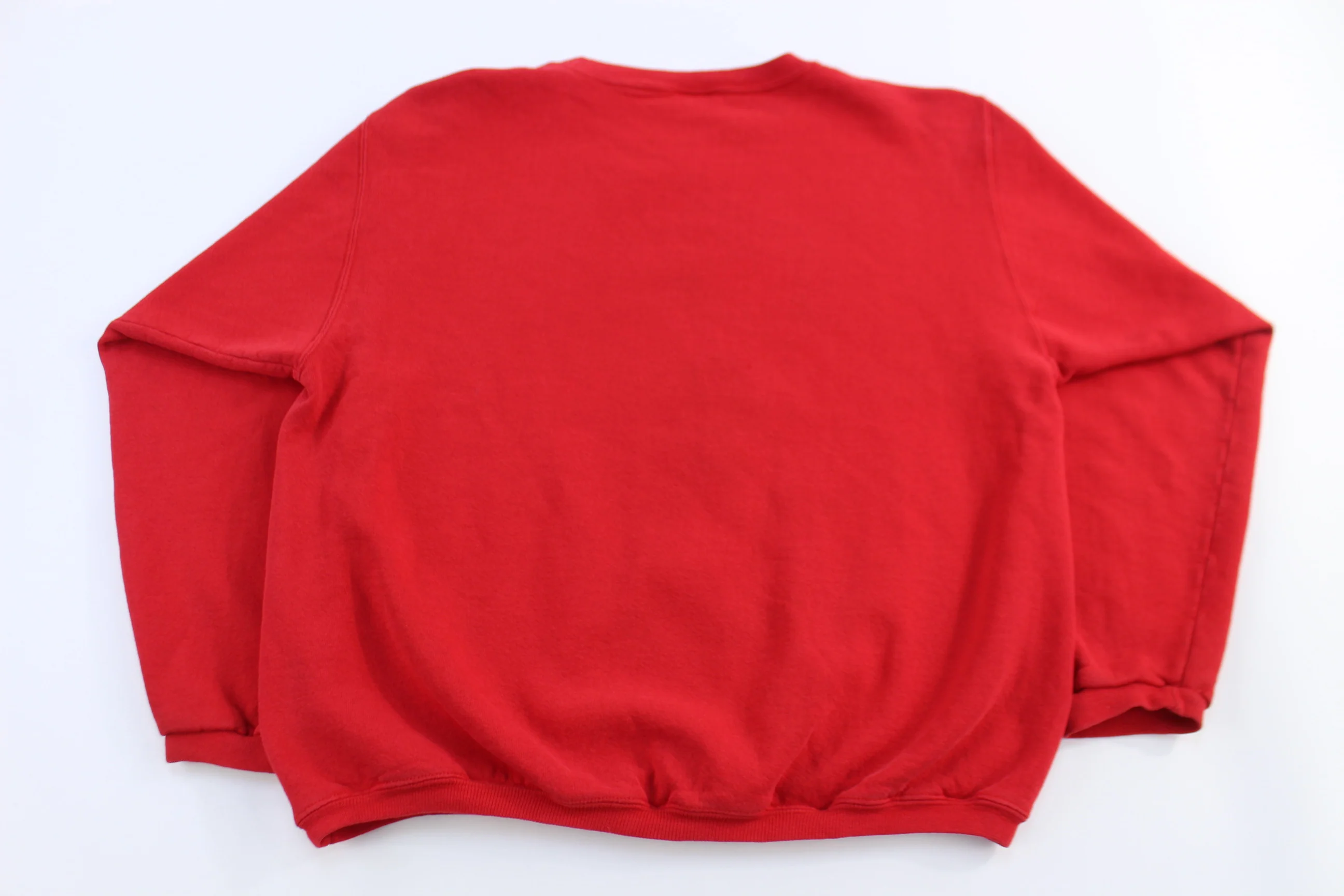90's University of Wisconsin Sweatshirt - Image 2