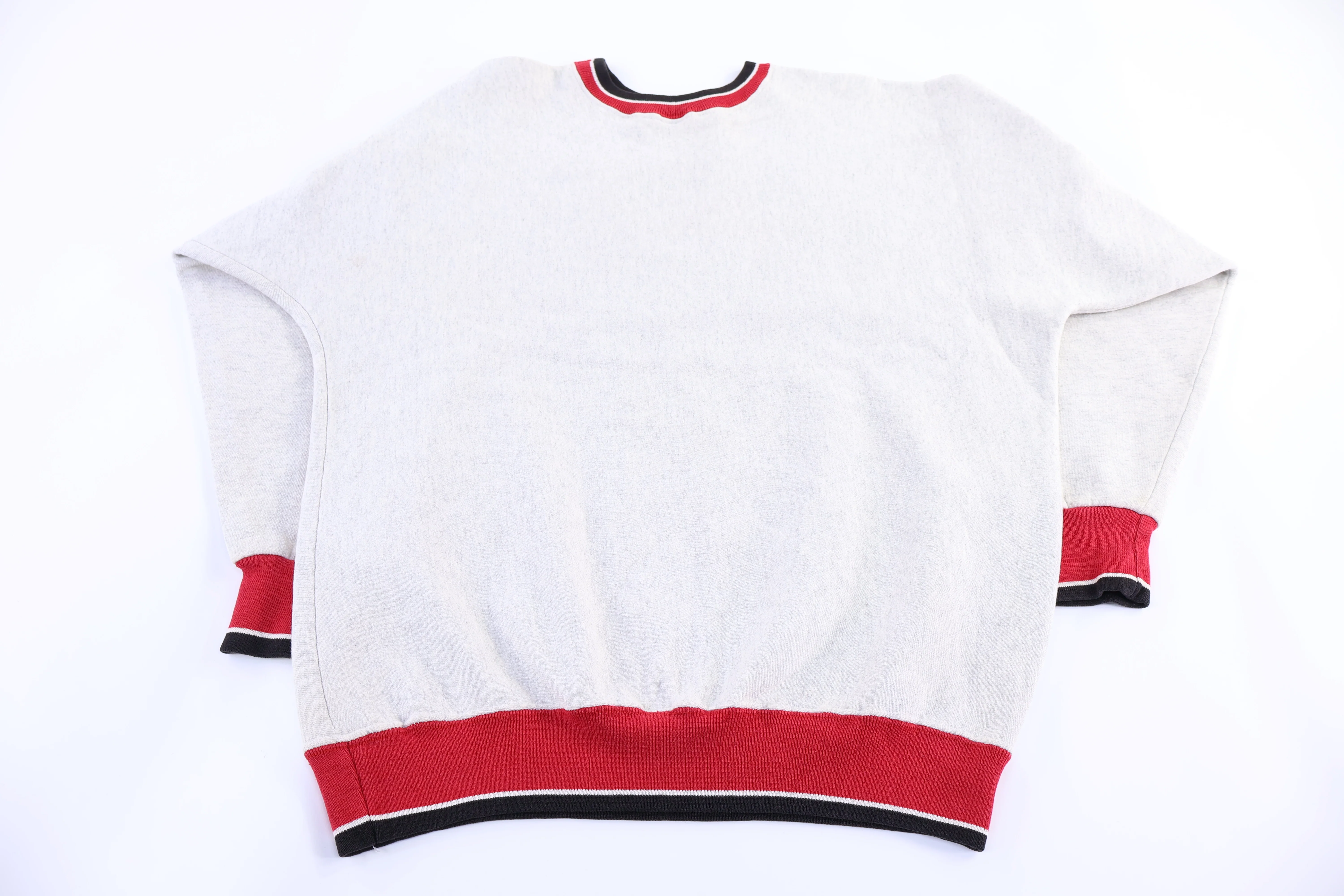 90's University of Wisconsin Sweatshirt - Image 2
