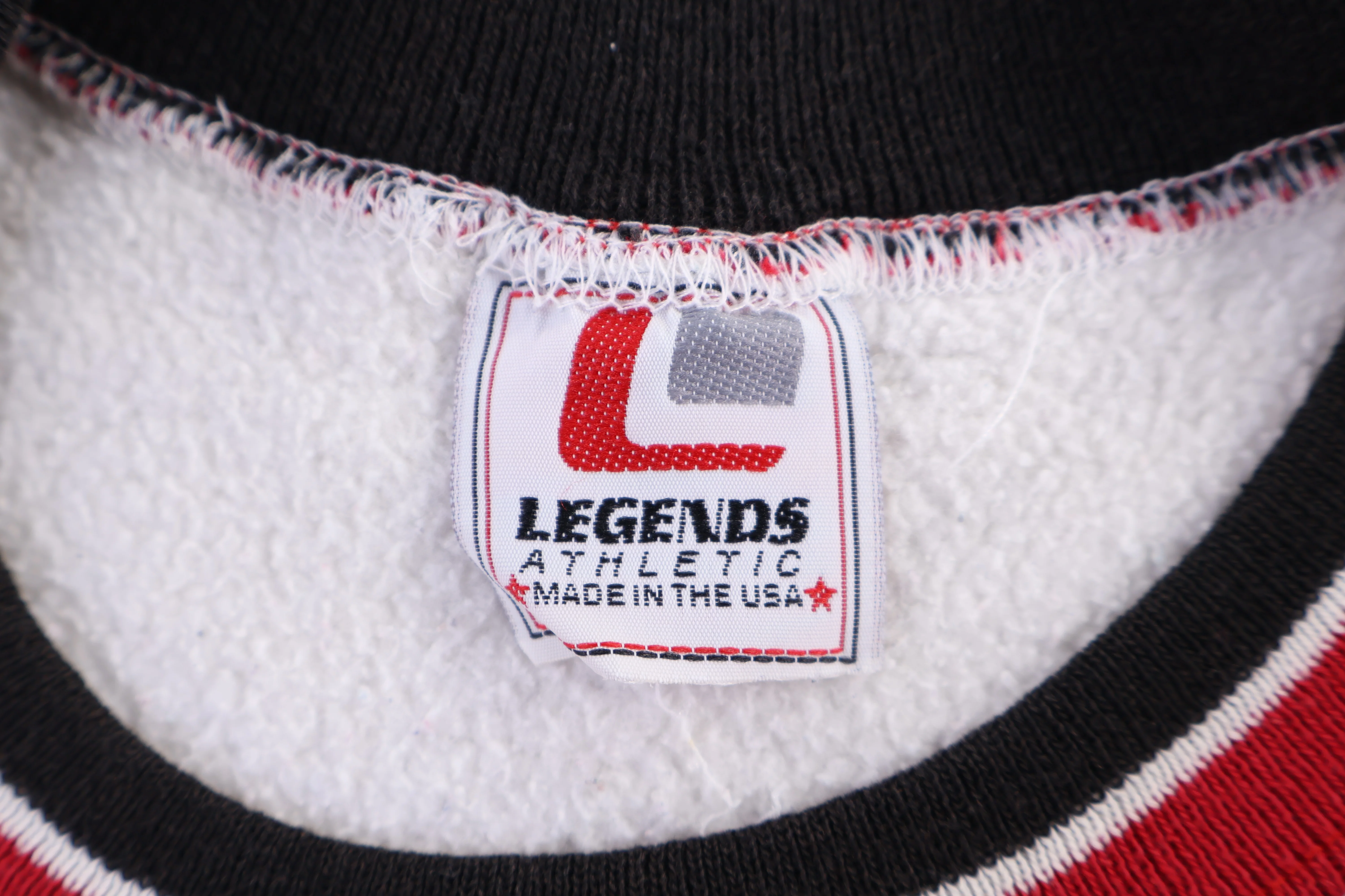 90's University of Wisconsin Sweatshirt - Image 3