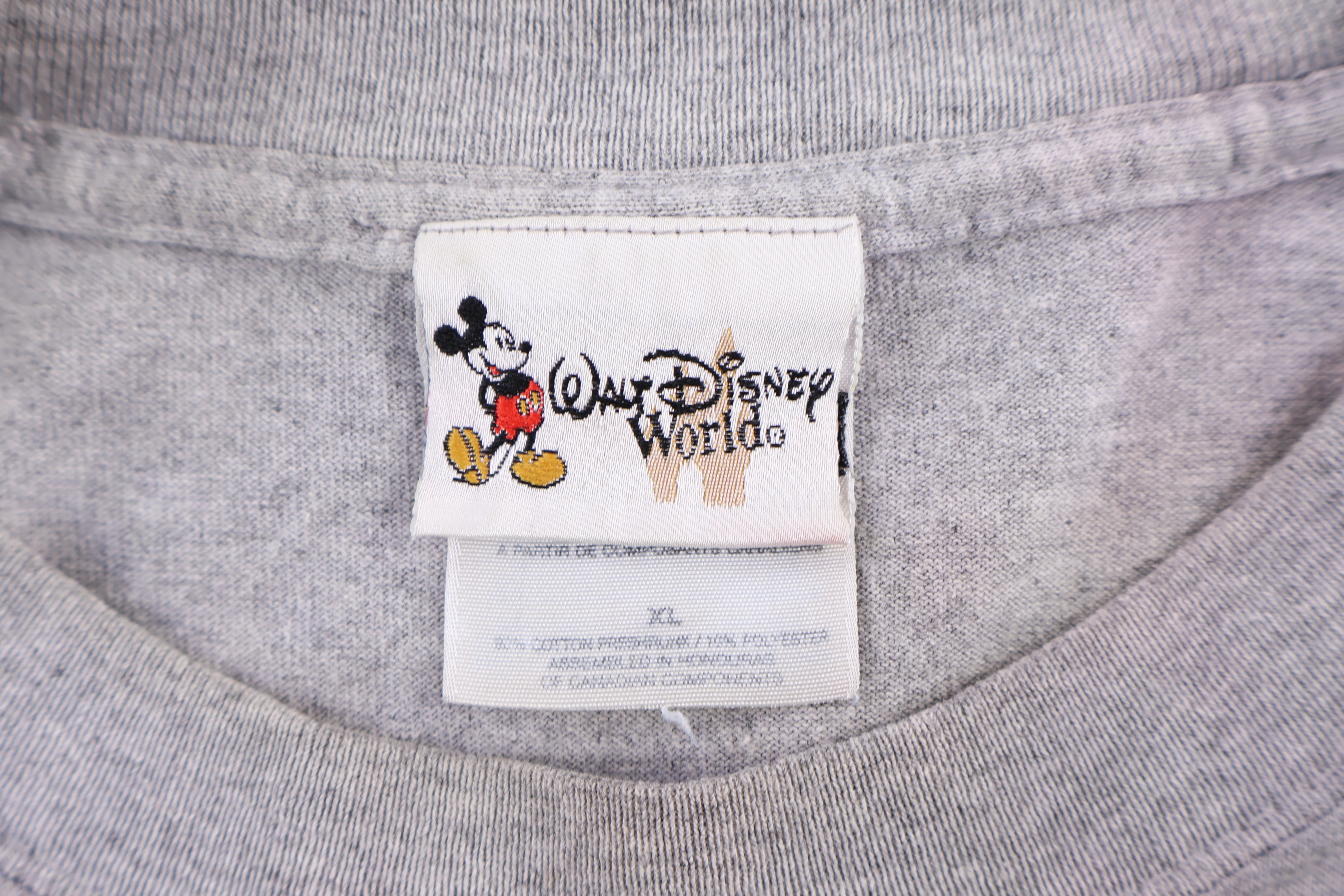 90's Walt Disney World Typhoon Lagoon T-shirt - Image 3