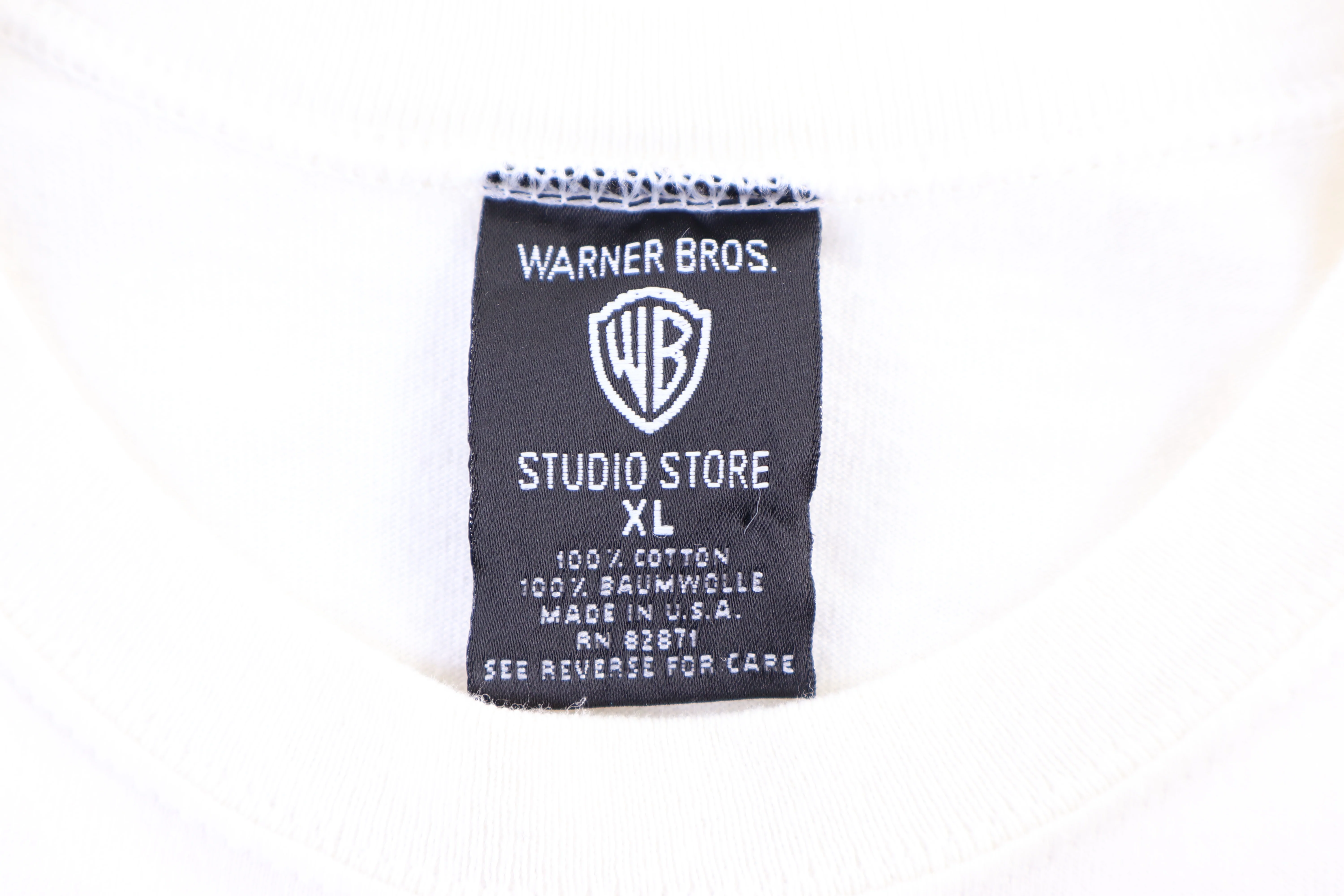 90's Warner Bros Tweety Bird Graphic T-shirt - Image 3