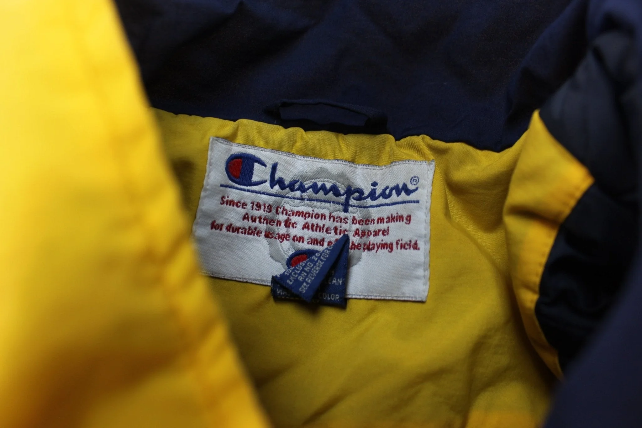 90's West Virginia University Embroidered Champion Zip Up Jacket - Image 3
