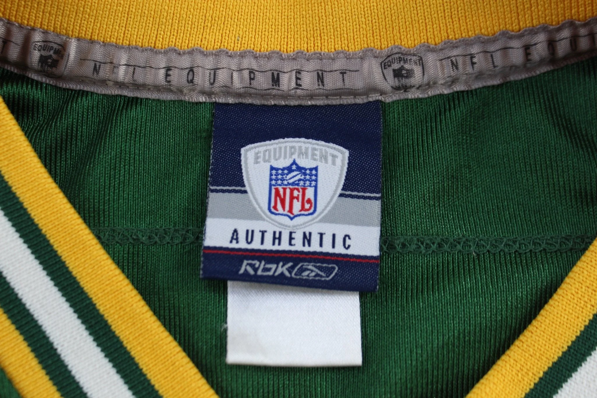 Aaron Rodgers Green Bay Packers Football Jersey - Image 5