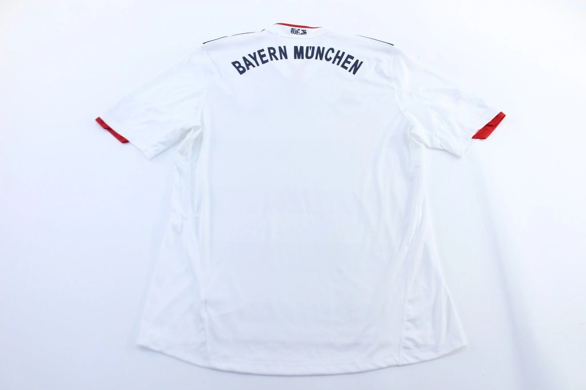 Adidas Embroidered Logo FC Bayern Munchen Soccer Jersey - Image 2