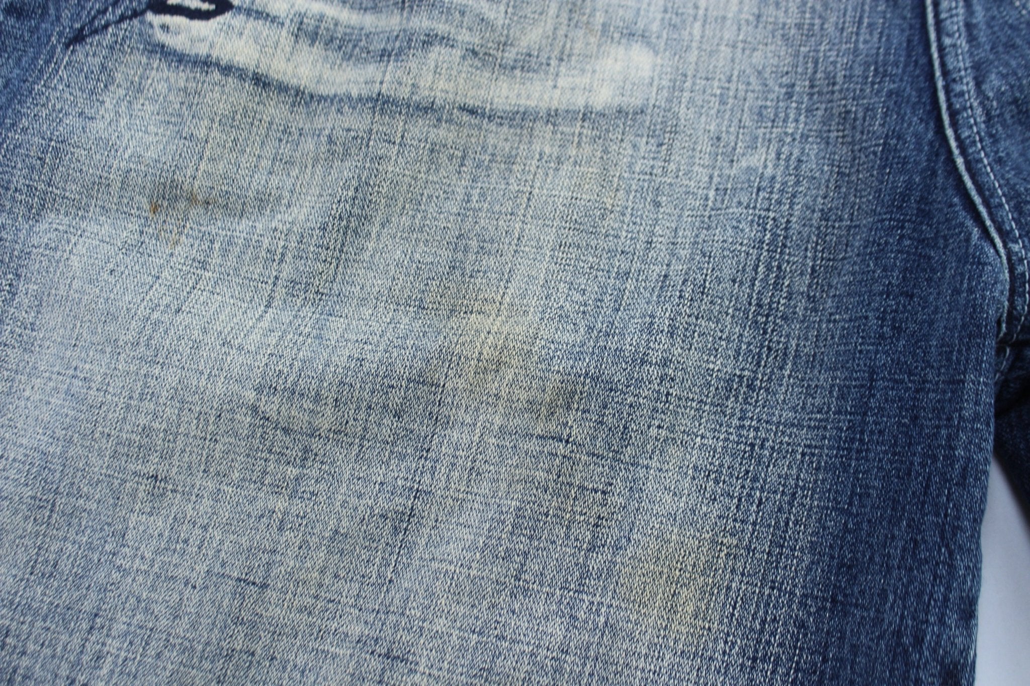 Akademiks Dark Wash Denim Shorts - Image 3