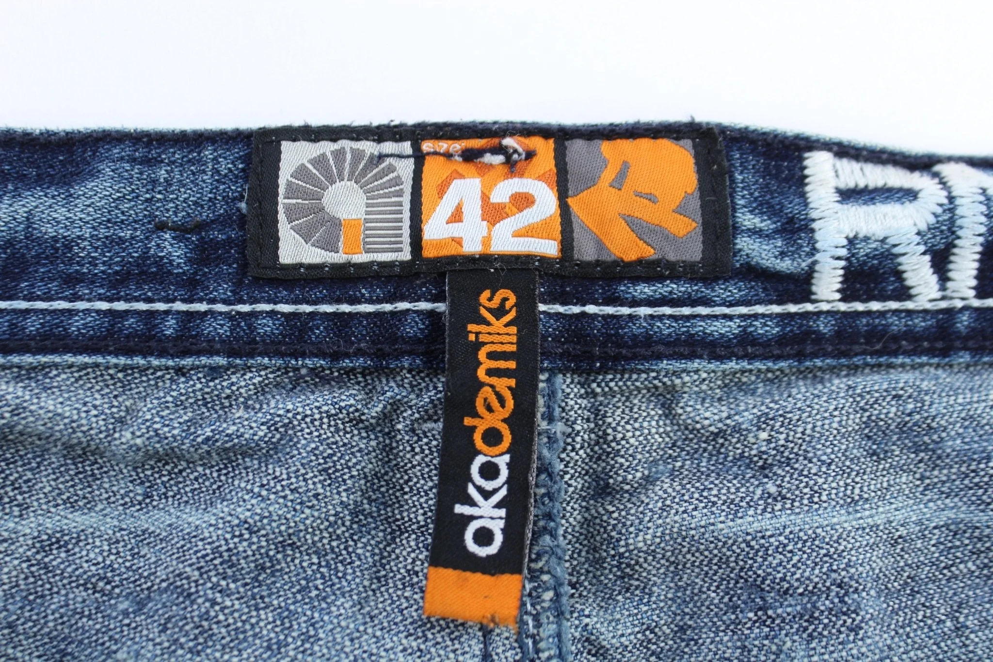 Akademiks Dark Wash Denim Shorts - Image 4