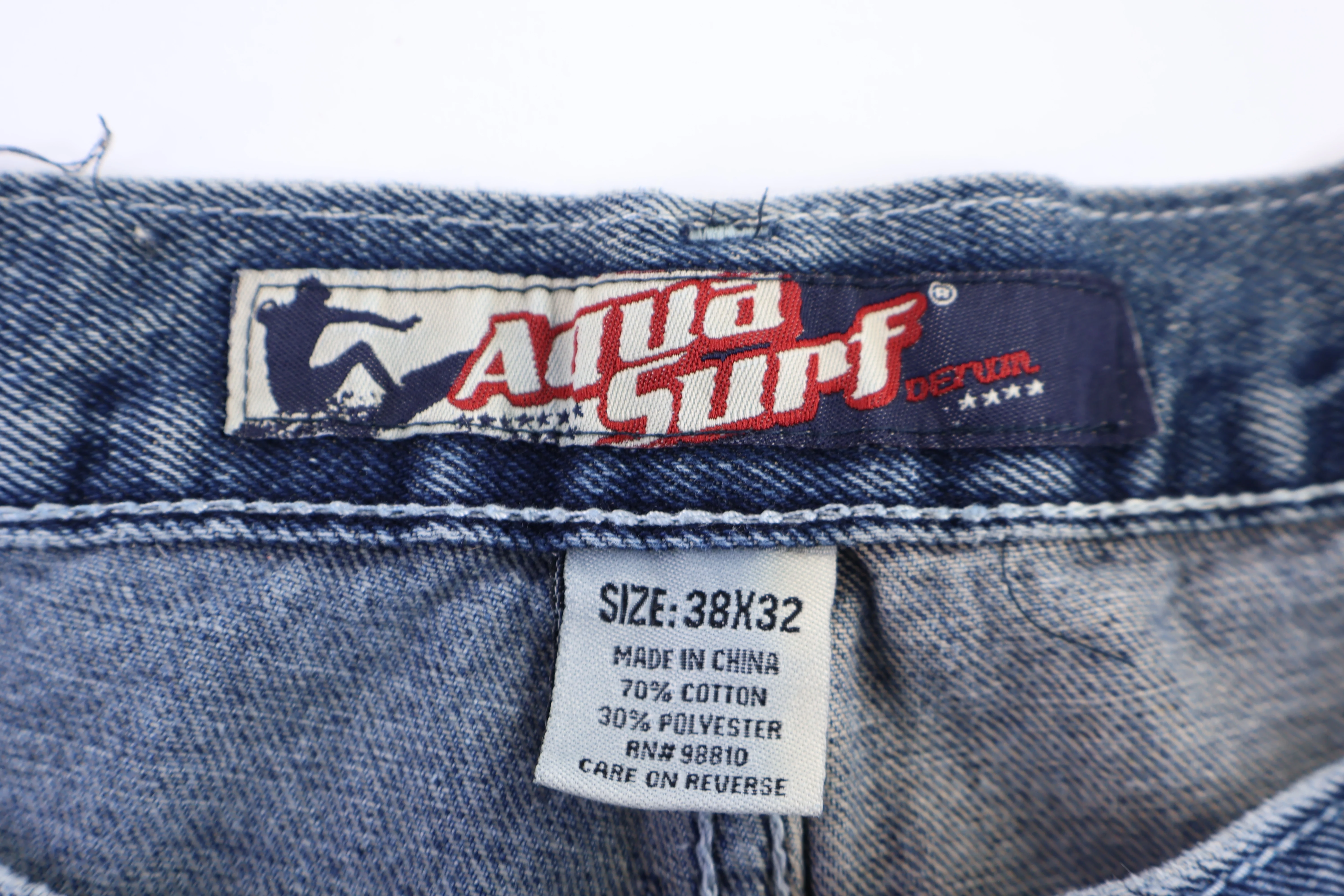 Aqua Surf Medium Wash Denim Jeans - Image 4