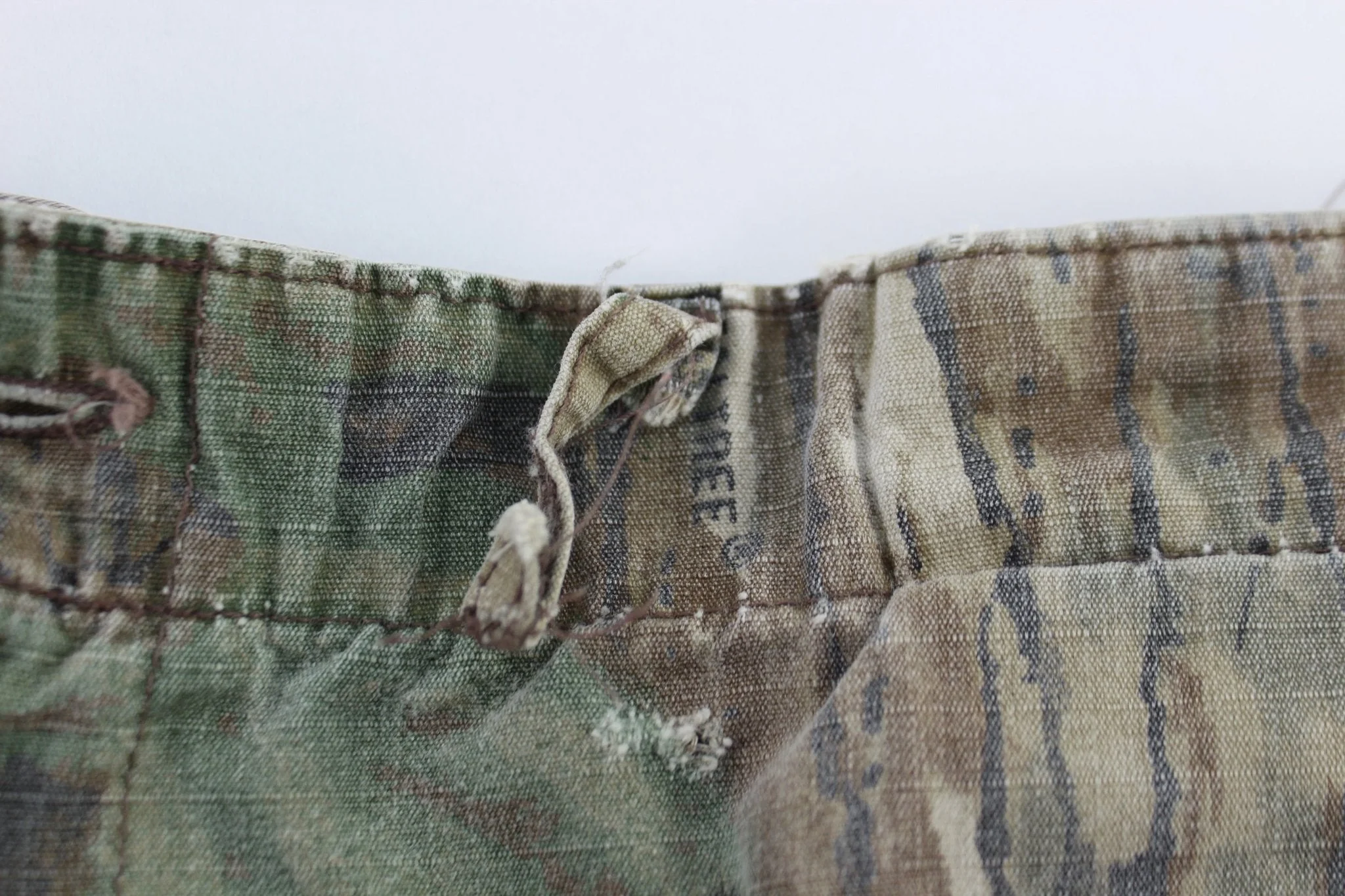 Camco Real Tree Camo Cargo Pants - Image 3
