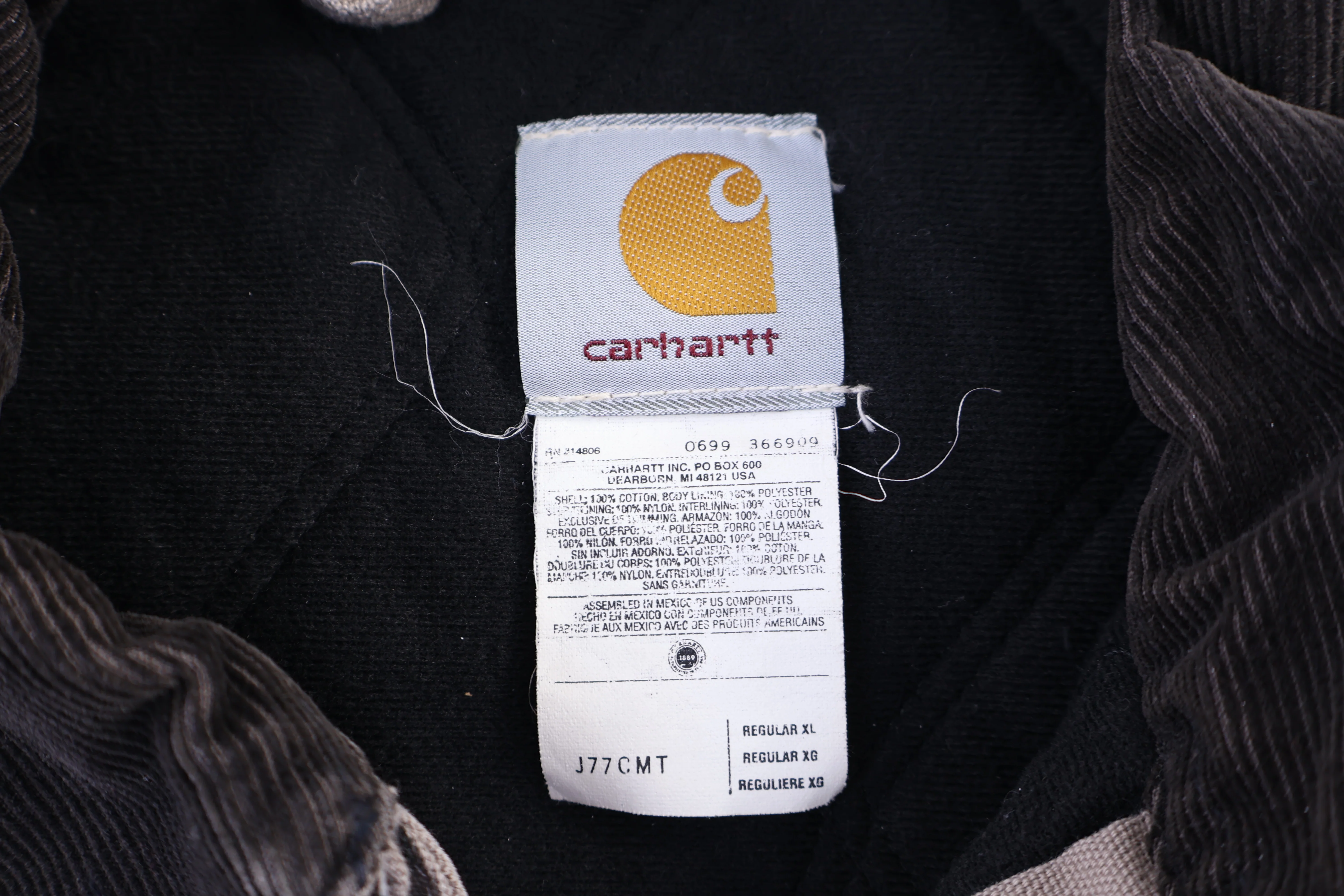 Carhartt Logo Patch Aztec Pattern Full Zip Jacket - Image 5