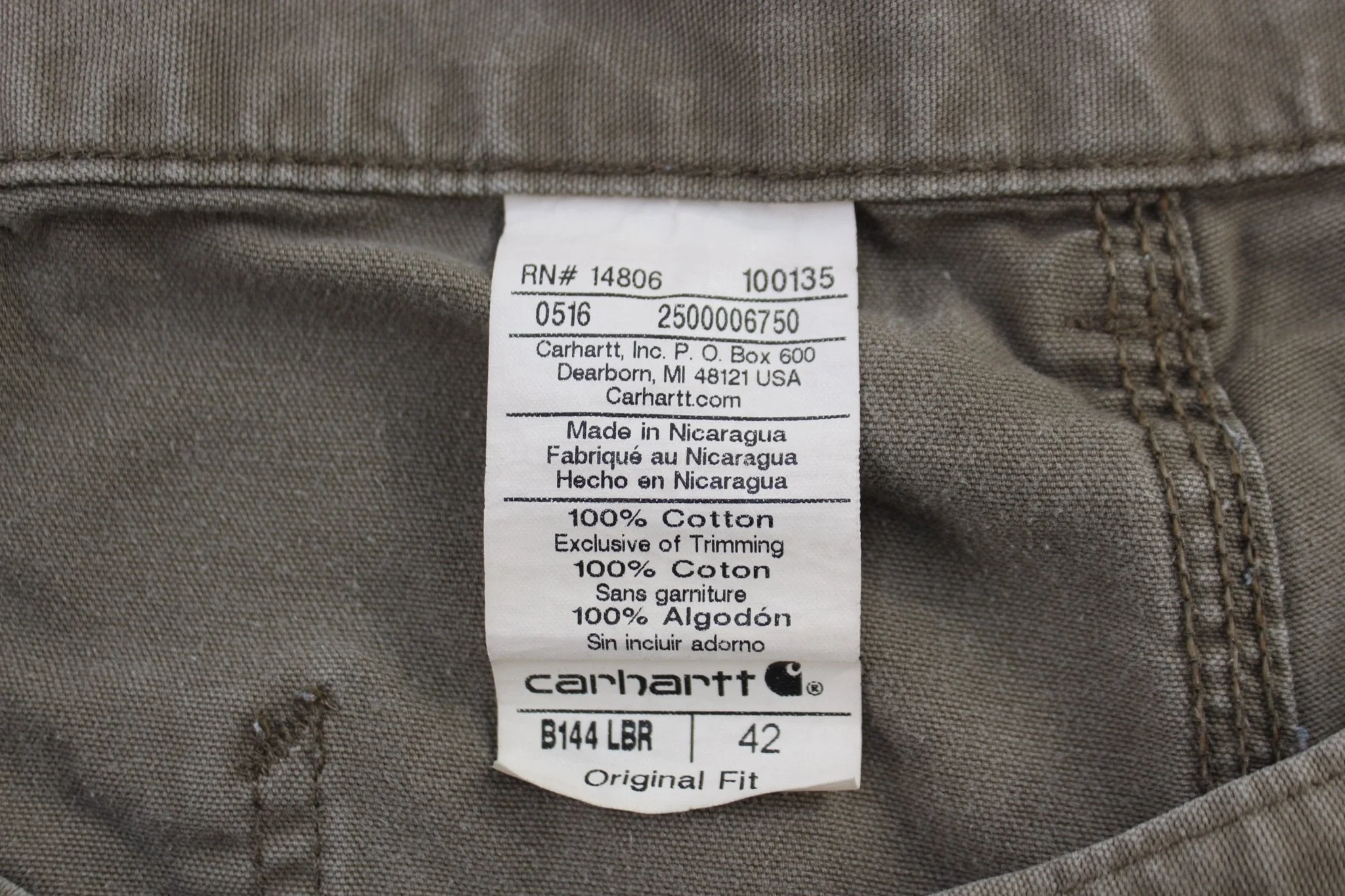 Carhartt Logo Patch Brown Shorts - Image 4