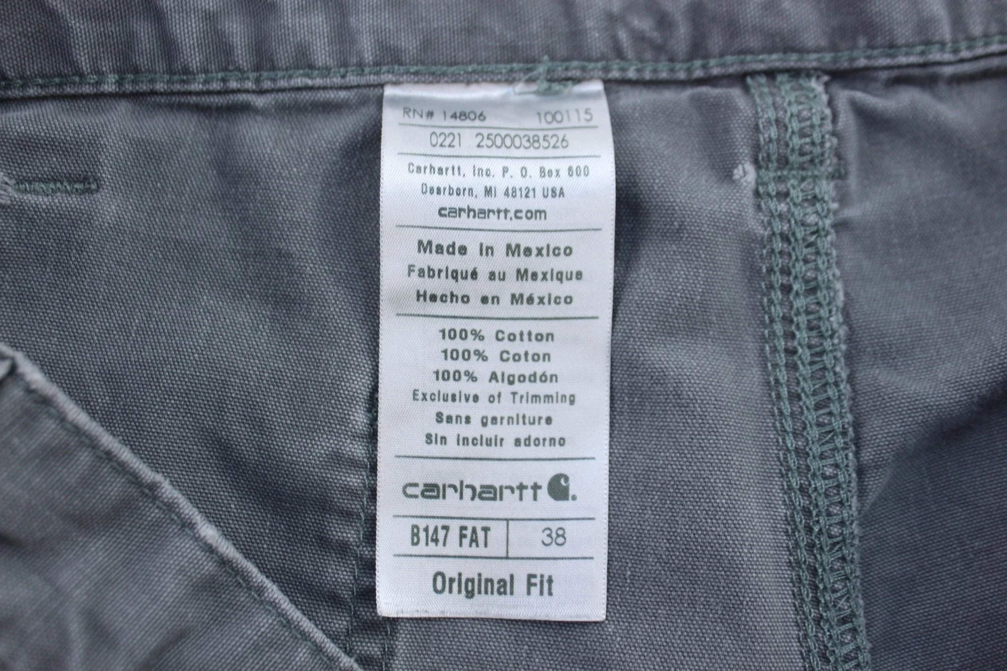 Carhartt Logo Patch Grey Shorts - Image 4