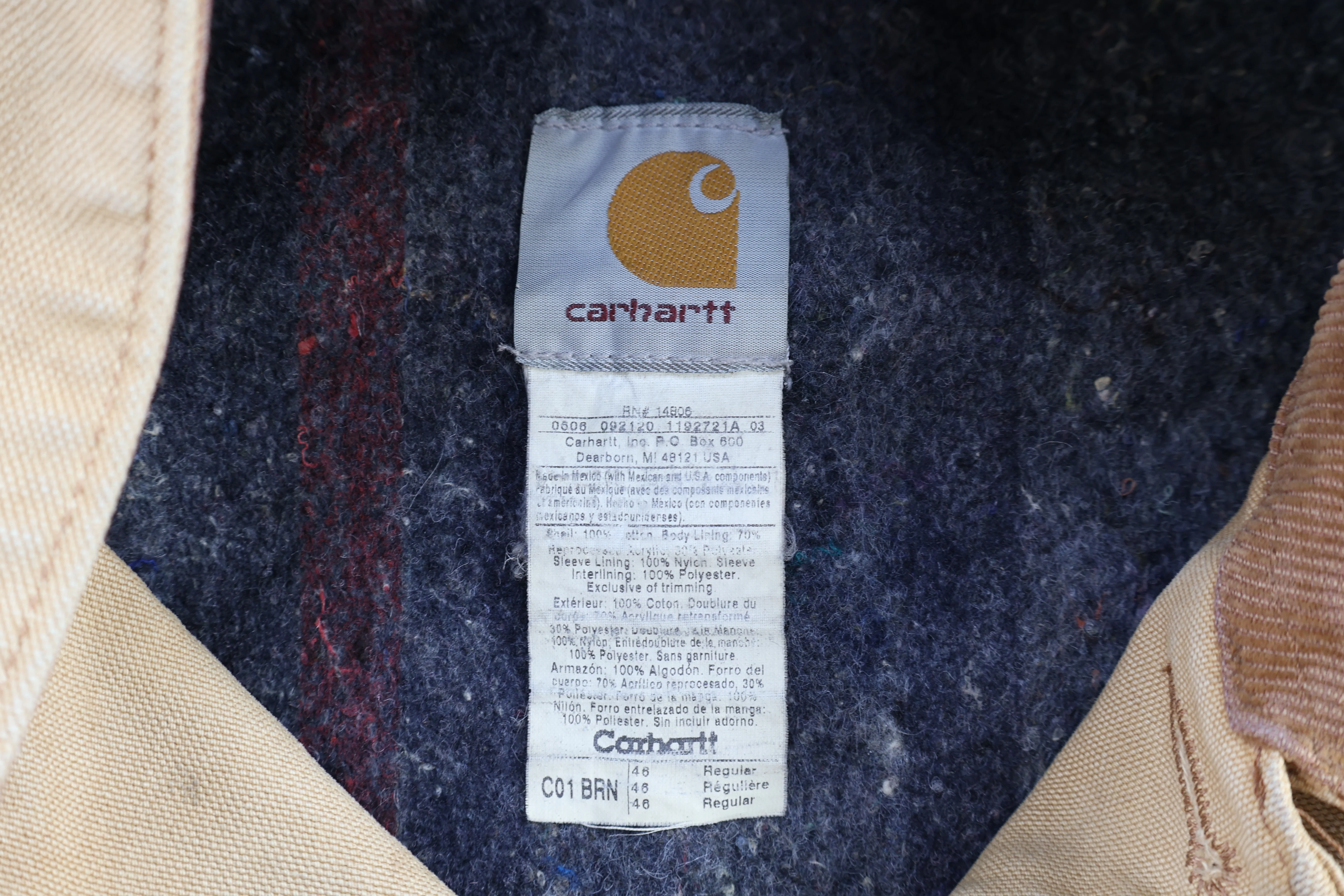 Carhartt Logo Patch Tan Blanket Lined Chore Jacket - Image 5