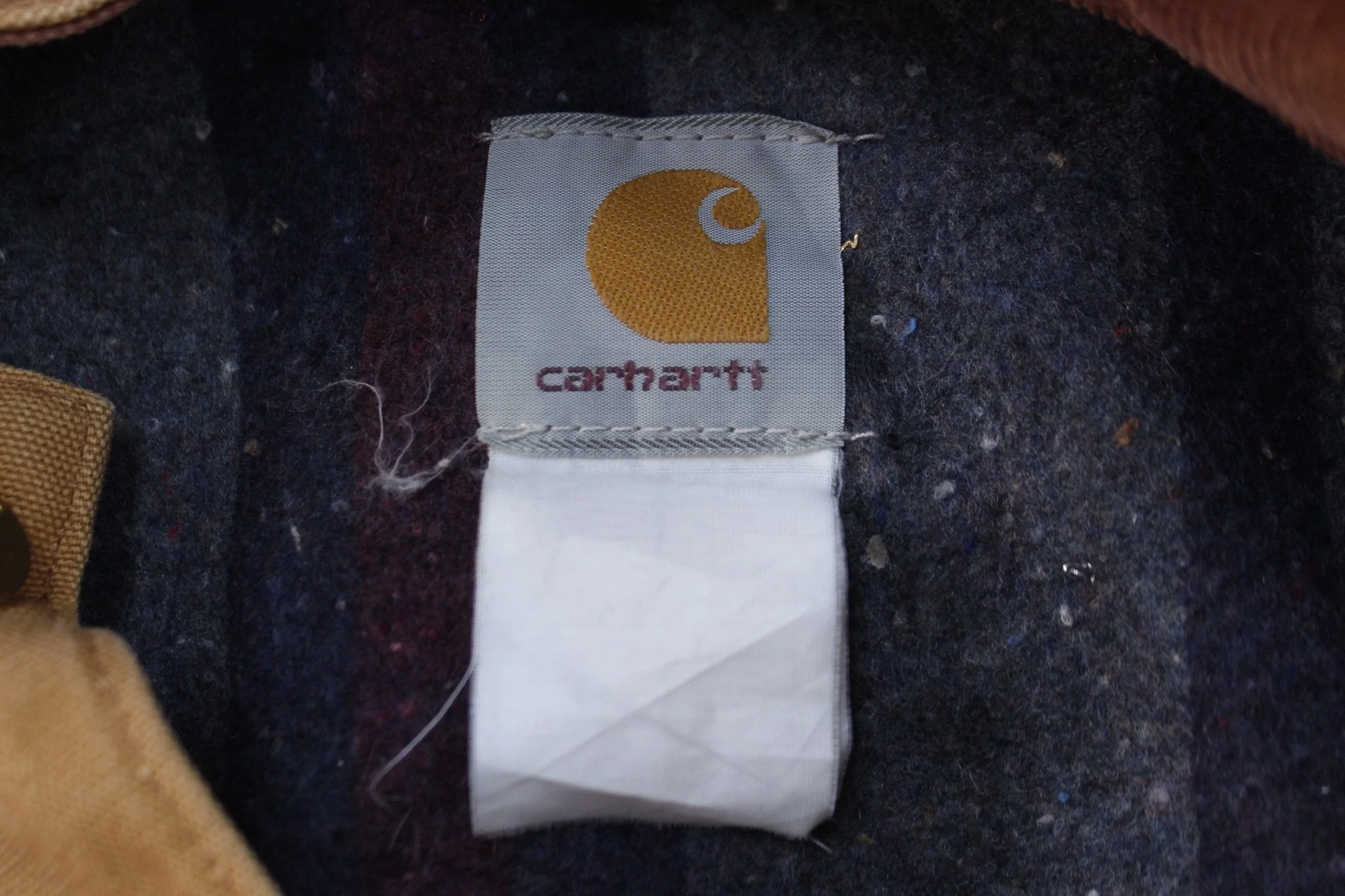 Carhartt Logo Patch Tan Blanket Lined Chore Jacket - Image 4