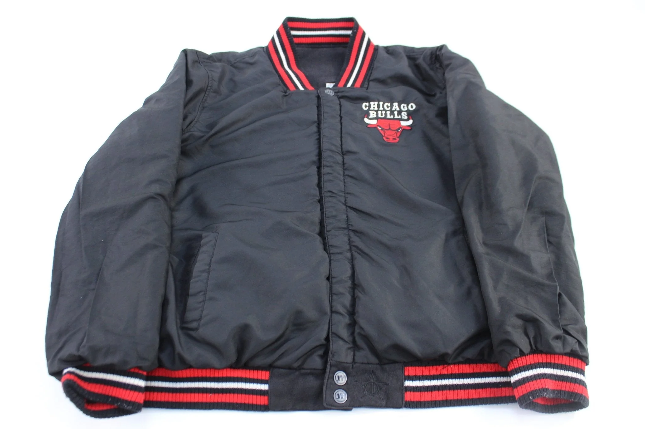 Chicago Bulls Basketball Embroidered Reversible Jeff Hamilton Jacket - Image 3