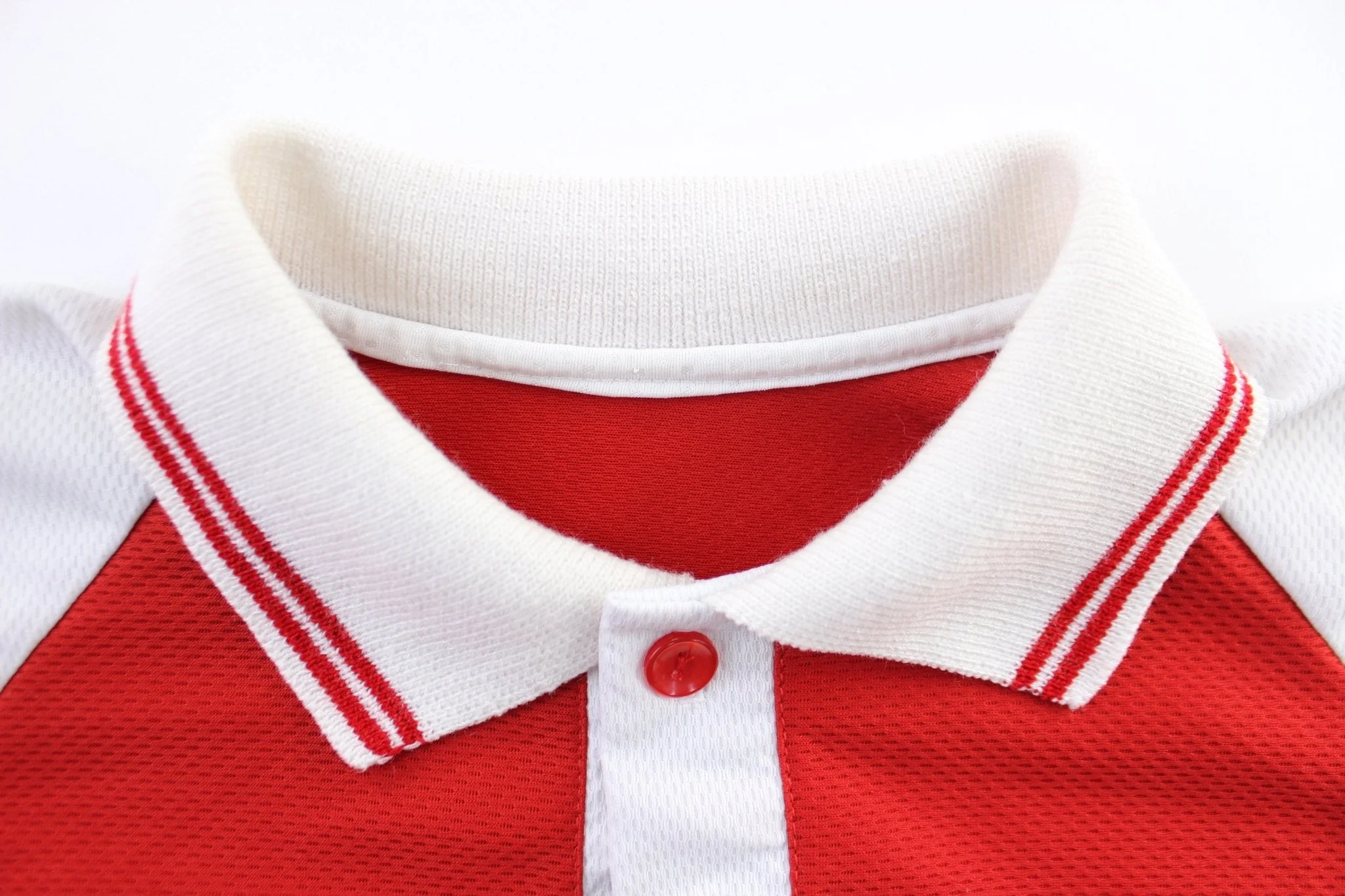 Club Deportivo Toluca Embroidered Red & White Soccer Jersey - Image 3