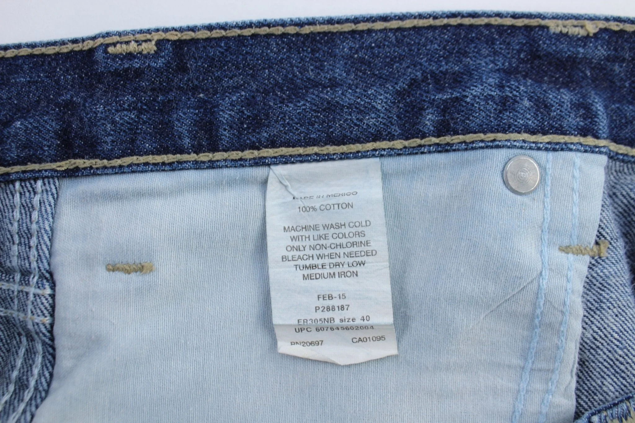 Dickie's Logo Patch Denim Carpenter Shorts - Image 3