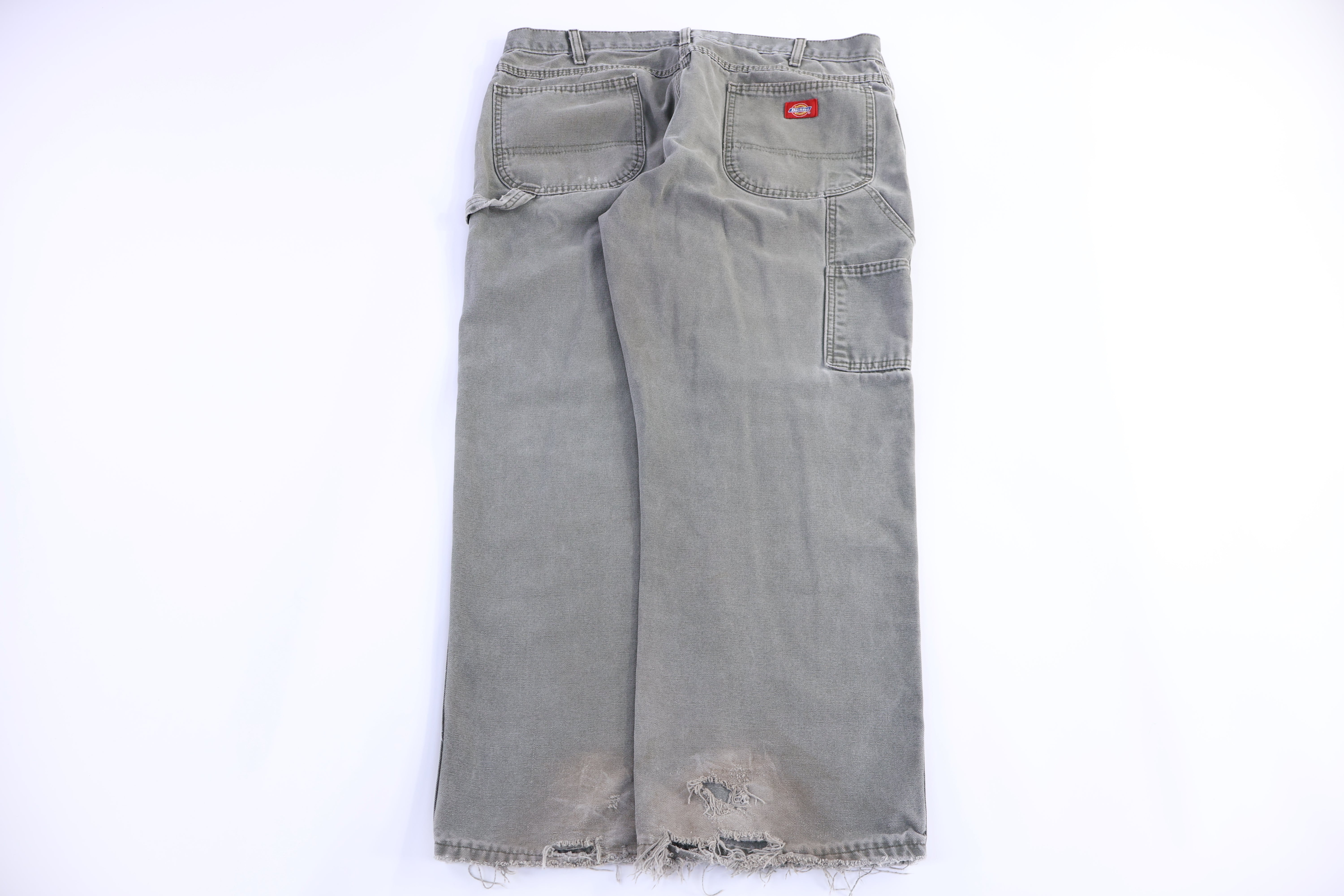 Dickies Logo Patch Green Pants - Image 2