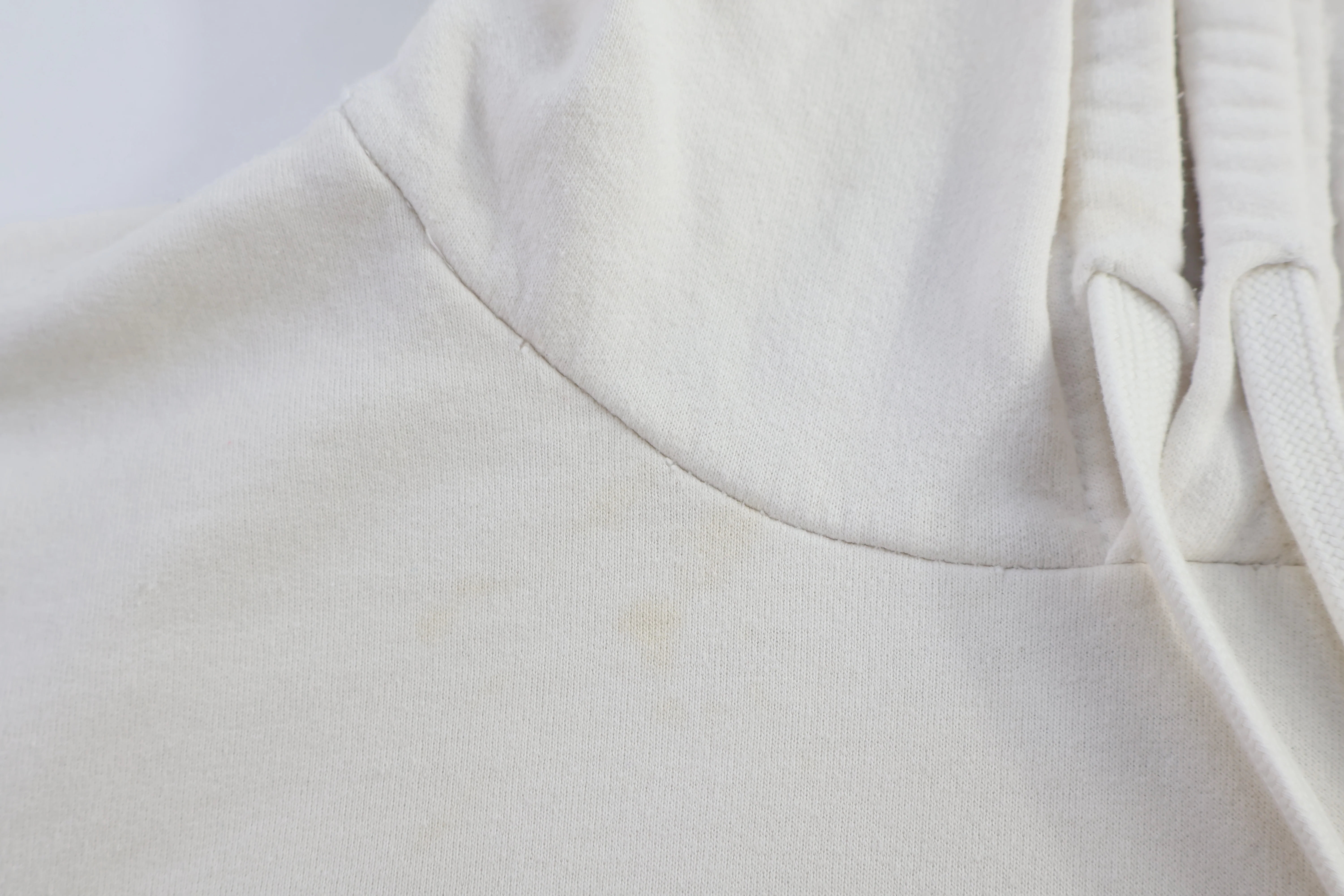 Ecko Unltd White Pullover Hoodie - Image 3